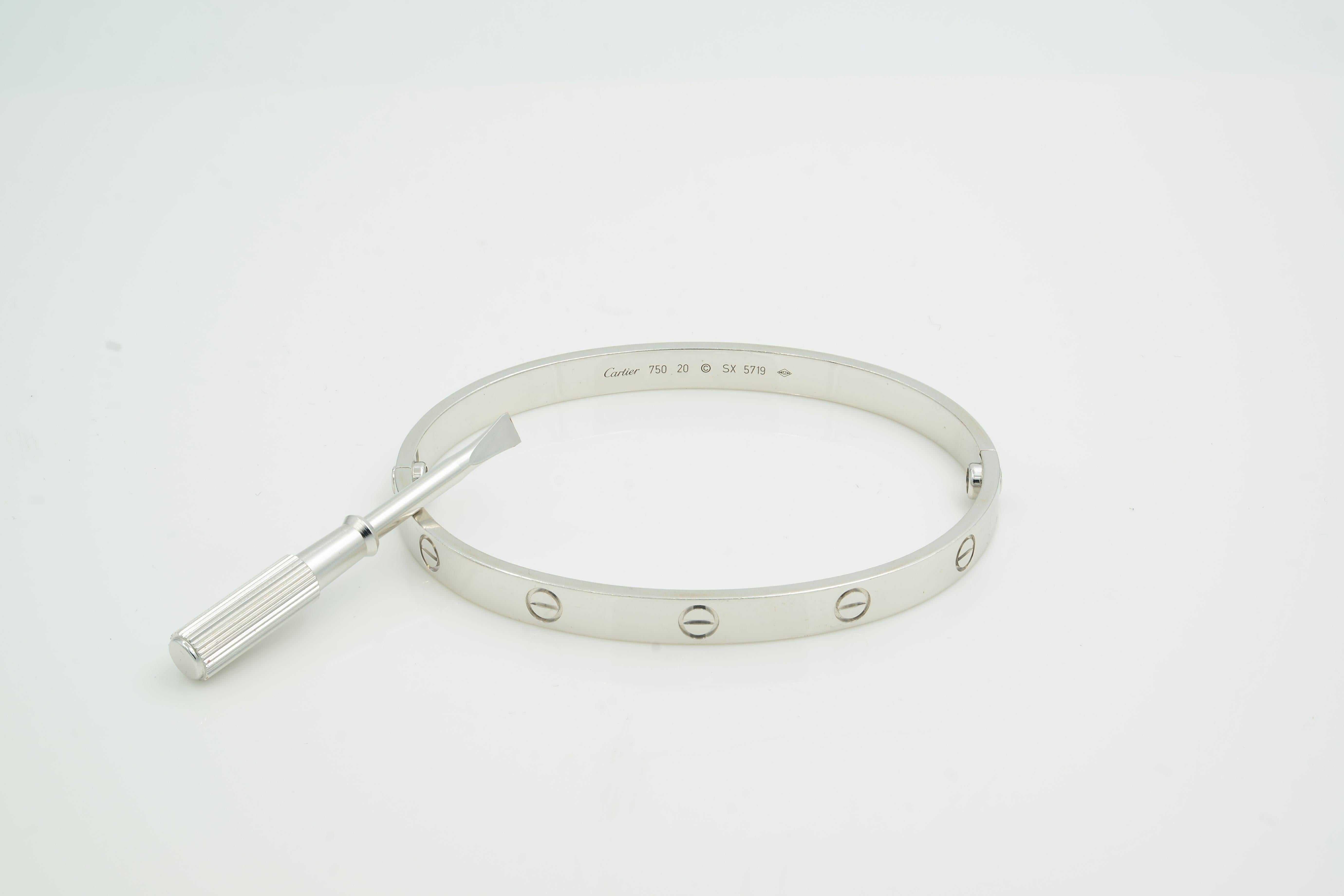 cartoer diamond bracelet