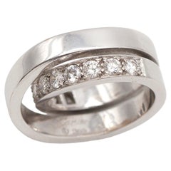 Bague en or blanc 18K Nouvelle Vague avec diamants de Cartier