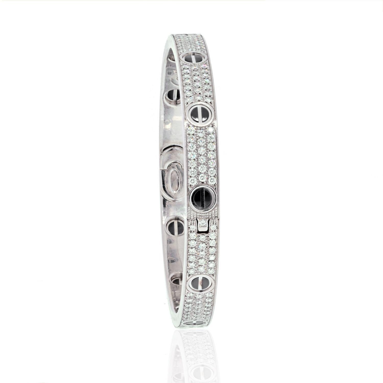 Cartier Bracelet d'amour en or blanc 18 carats avec diamants pavés 1