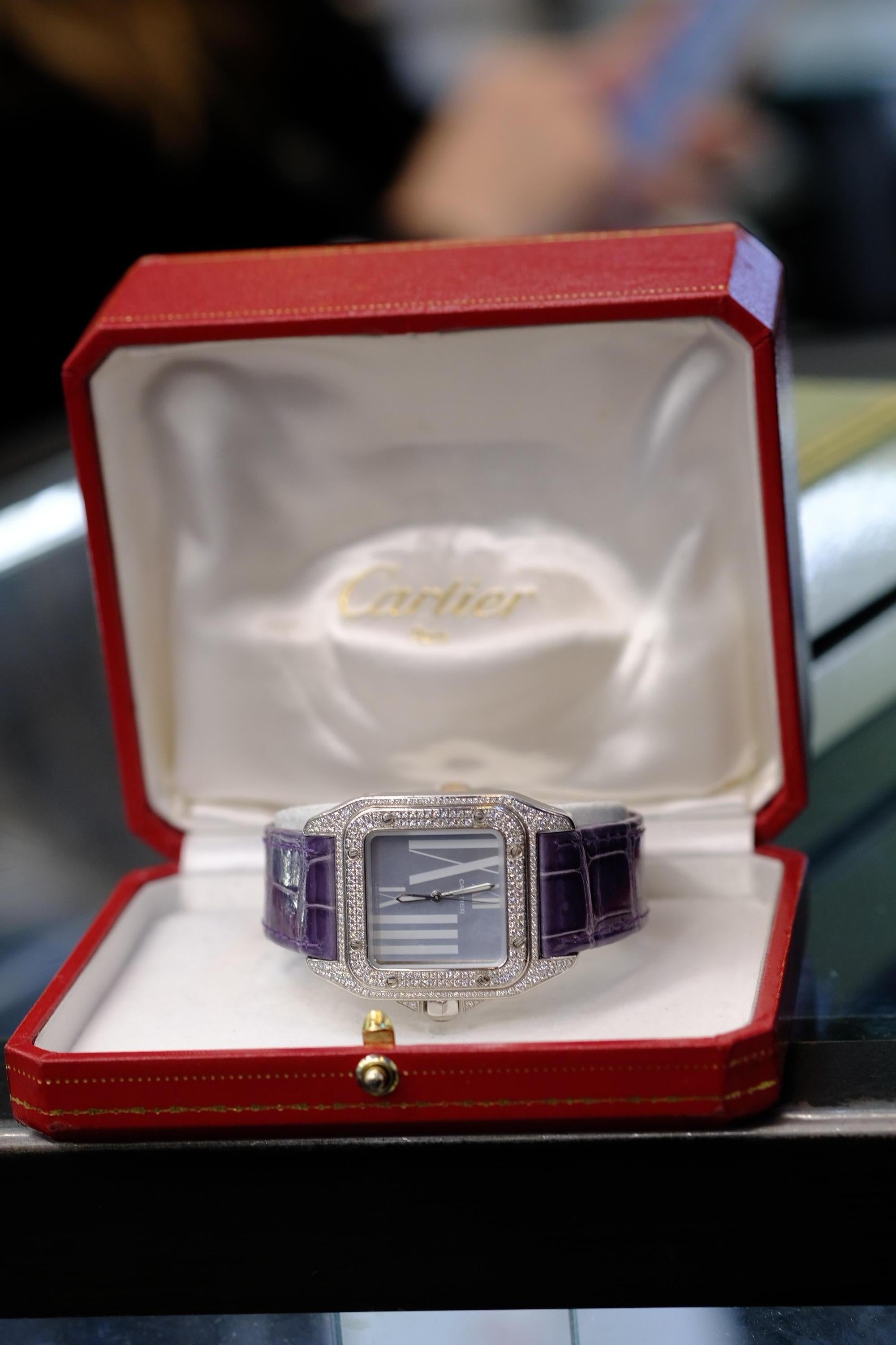 Cartier Montre Santos 100 unisexe en or blanc 18 carats et diamants en vente 1