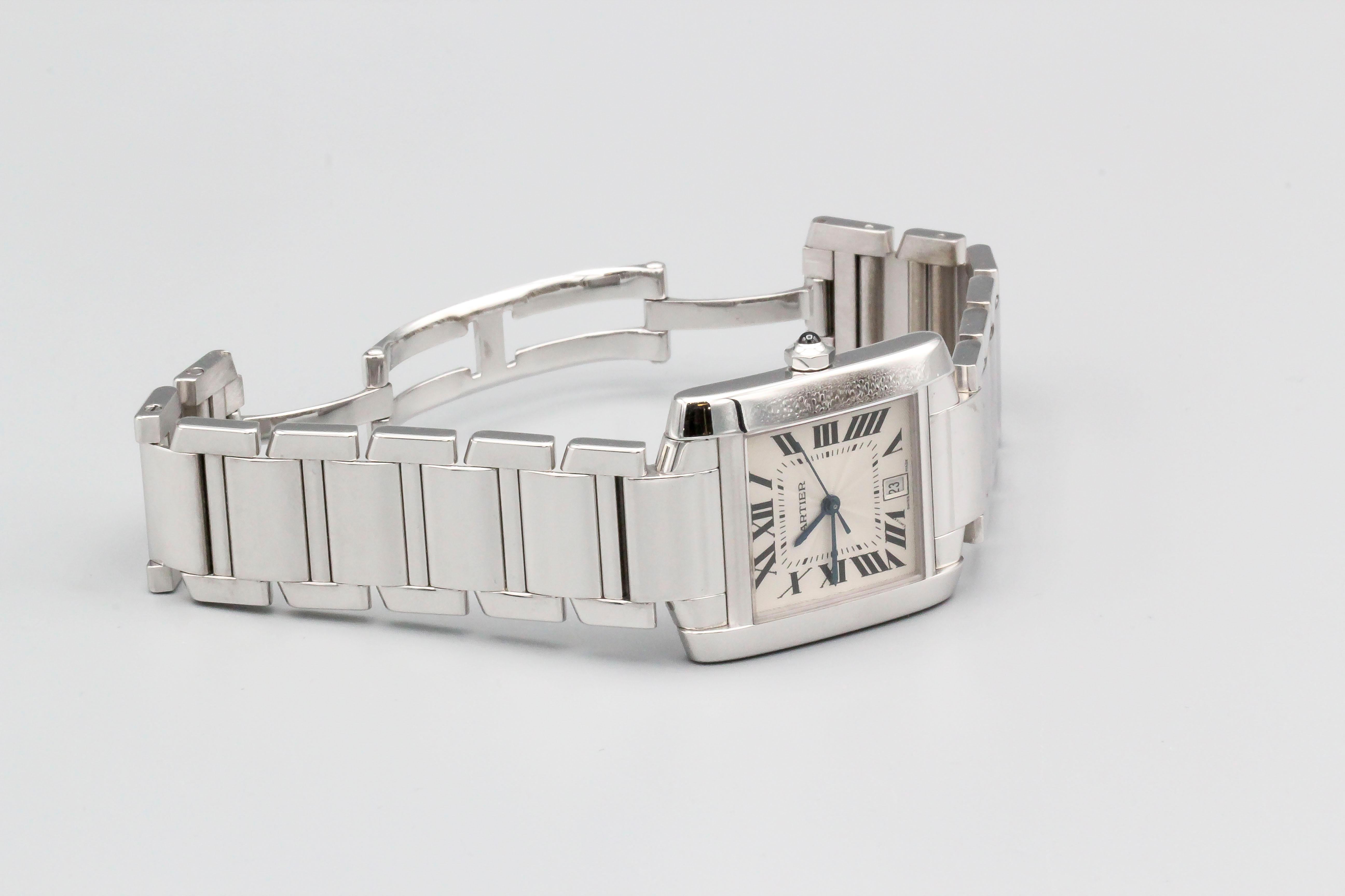 Cartier 18 Karat White Gold Tank Francaise Date Midsize Wristwatch In Good Condition In New York, NY