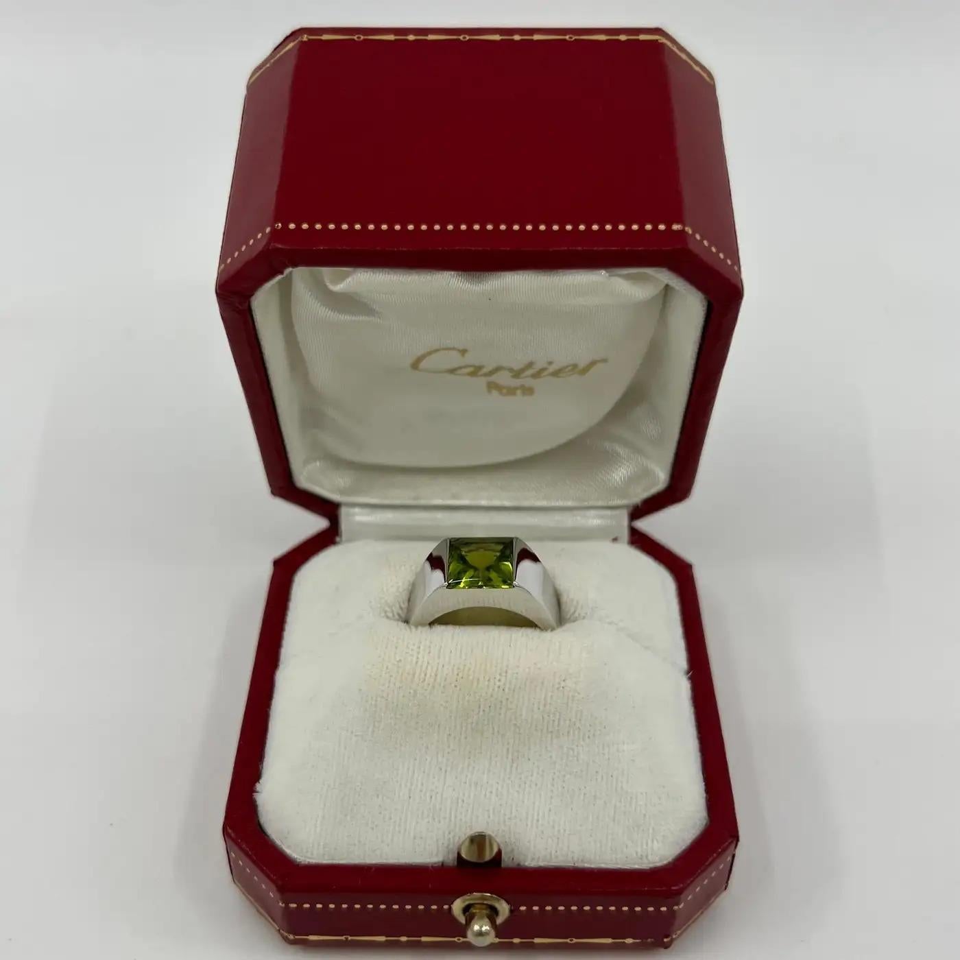 Cartier 18k White Gold Vintage 1990s Peridot Tank Ring For Sale 2