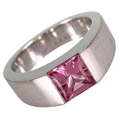 Cartier 18k White Gold Vintage 1990s Pink Tourmaline Tank Ring