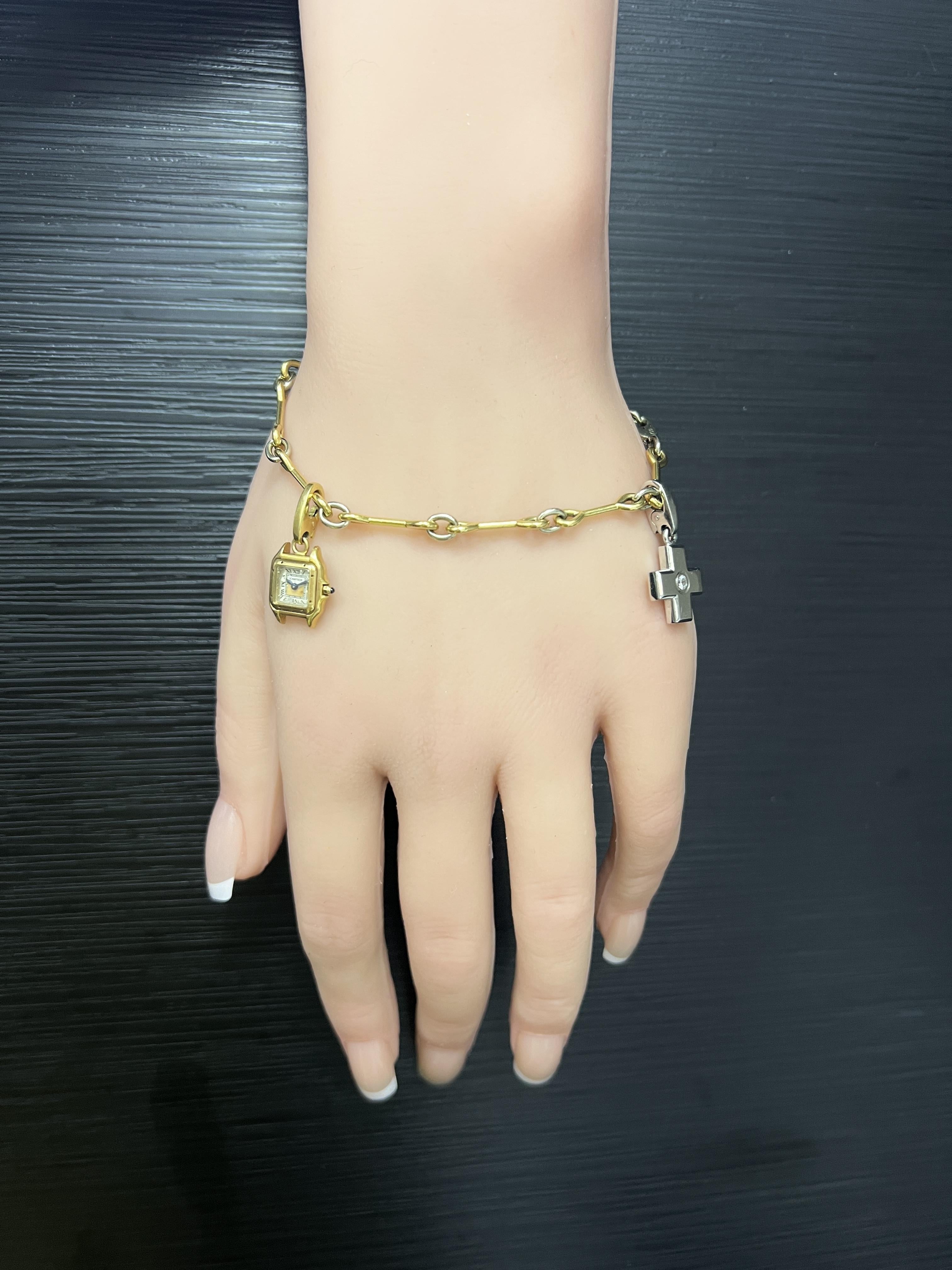 Cartier Bracciale Charm in oro giallo e bianco 18 ct. in vendita 7