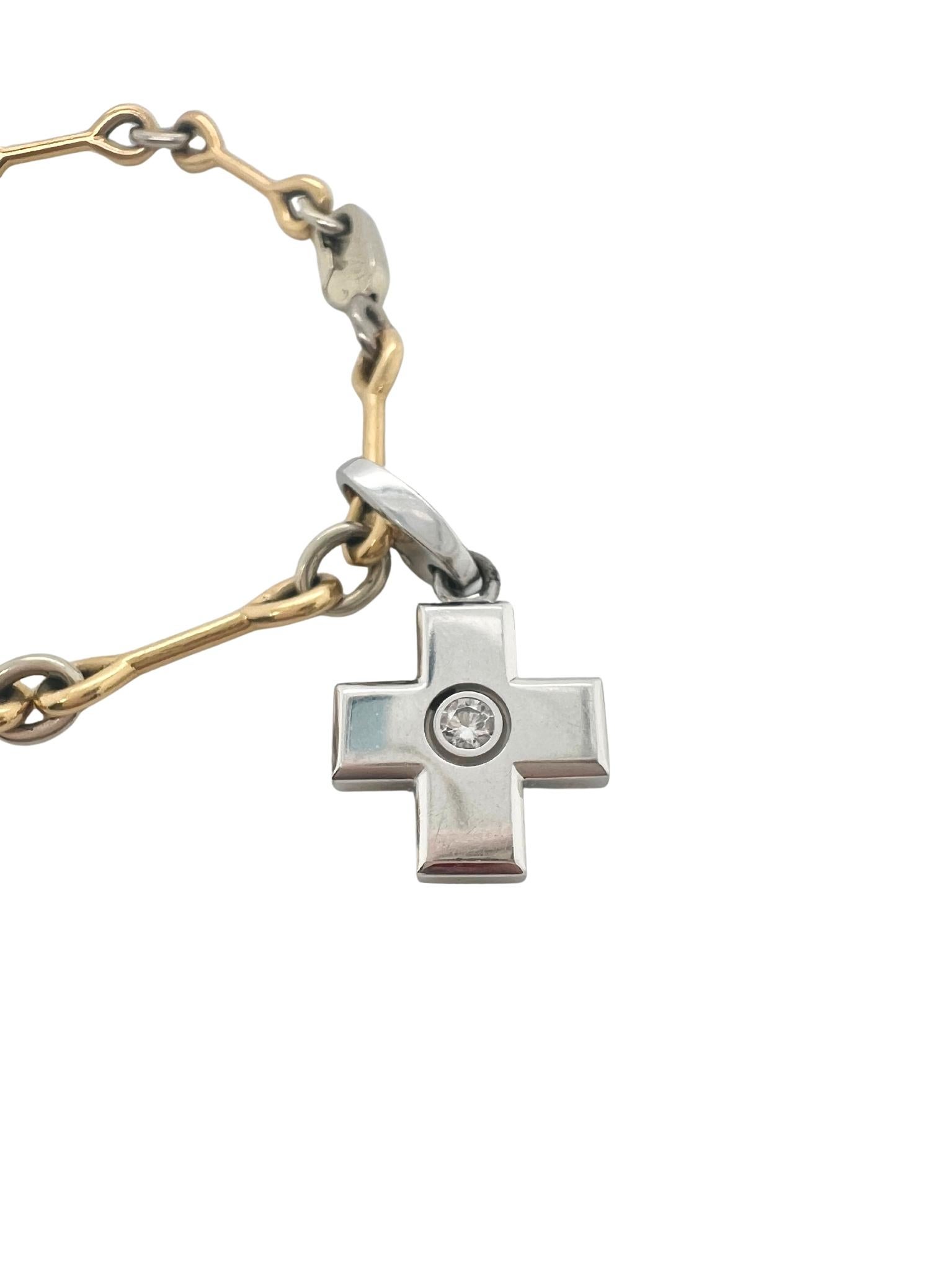 Cartier Bracciale Charm in oro giallo e bianco 18 ct. in vendita 3