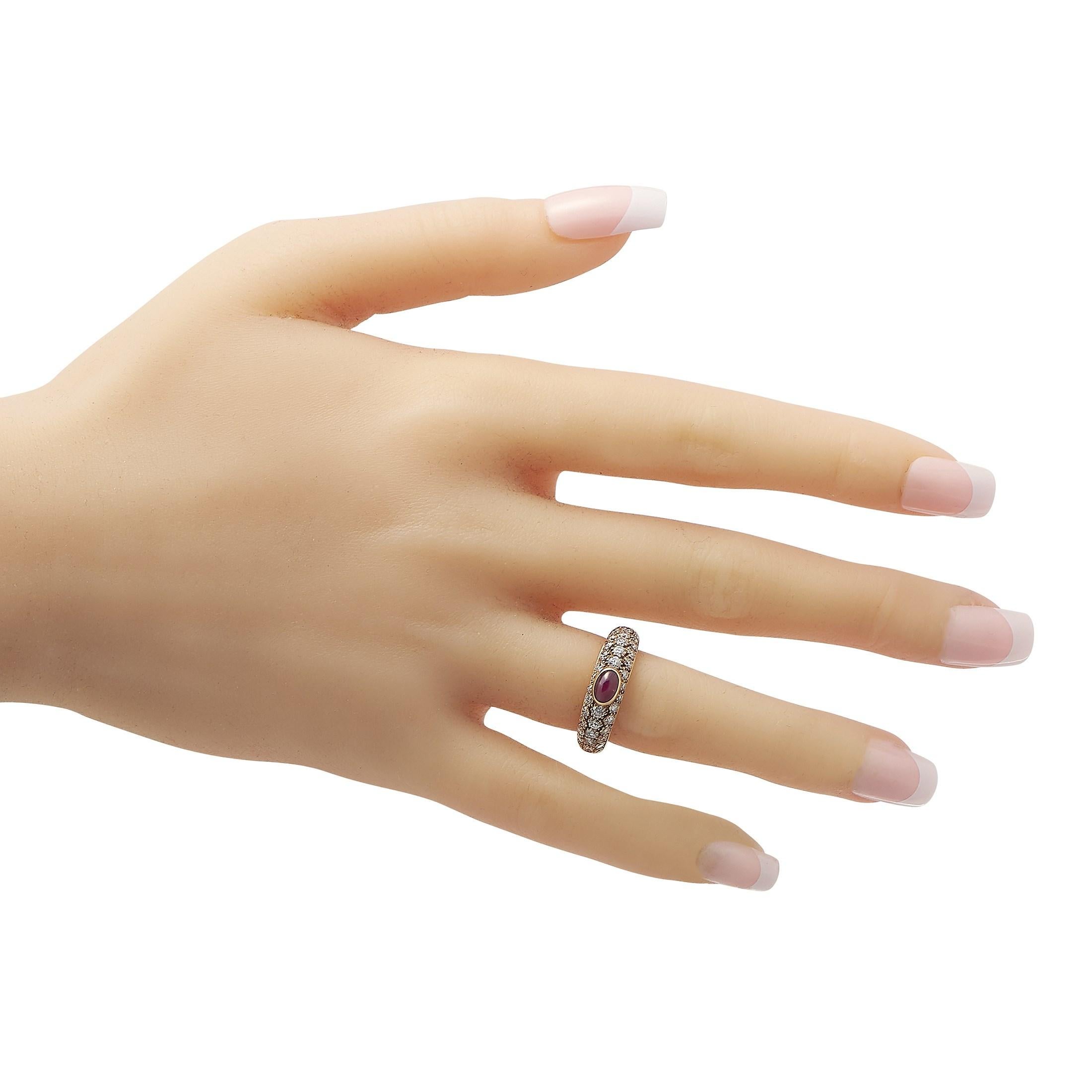 Cartier Ring aus 18 Karat Gelbgold mit 1,00 Karat Diamant und Rubin (Rundschliff)
