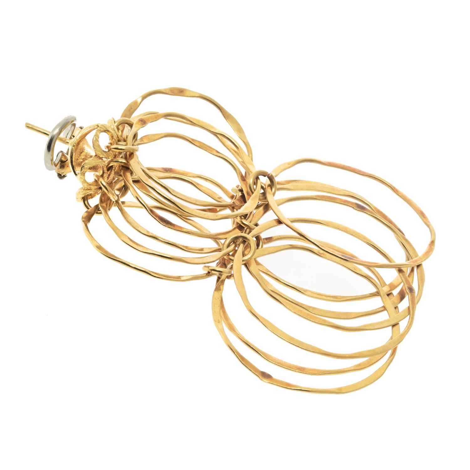 Cartier 18K Yellow Gold 1970's Cascade Earrings In Excellent Condition For Sale In New York, NY