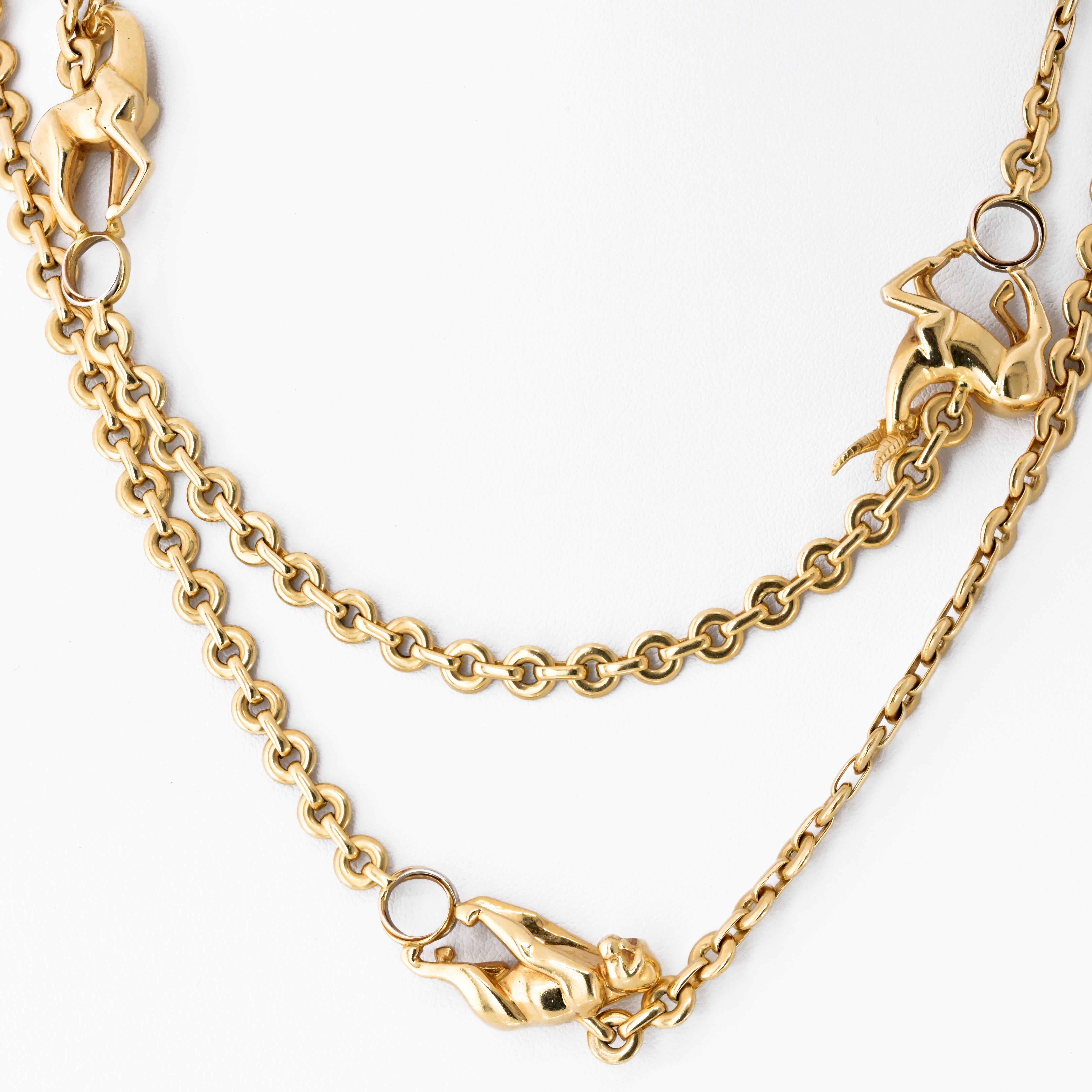 Contemporain Collier en or jaune 18 cartier avec station animale sur 33 pouces en vente