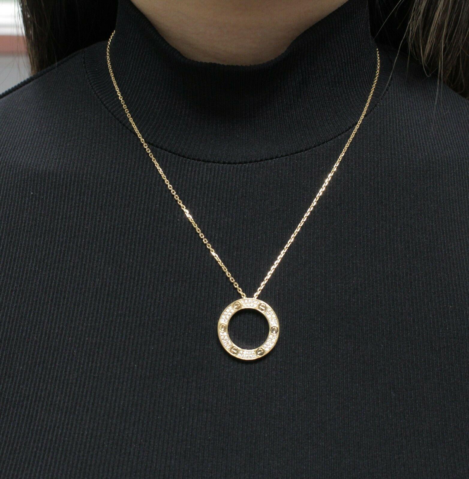 Cartier 18k Gelbgold und Diamant gepflastert LOVE Halskette (Zeitgenössisch)