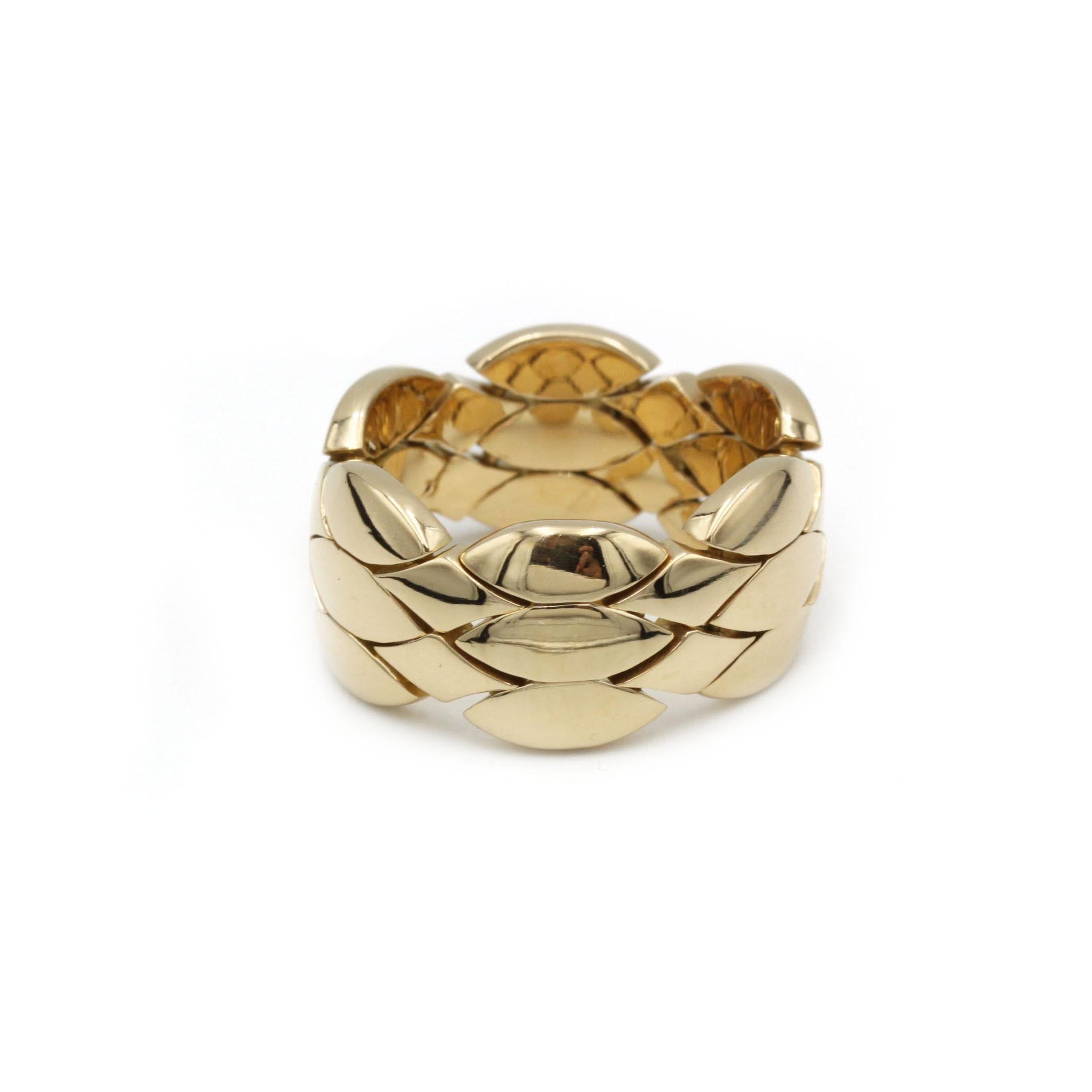 Contemporain Bague Bandeau Signature en or jaune 18K de Cartier en vente