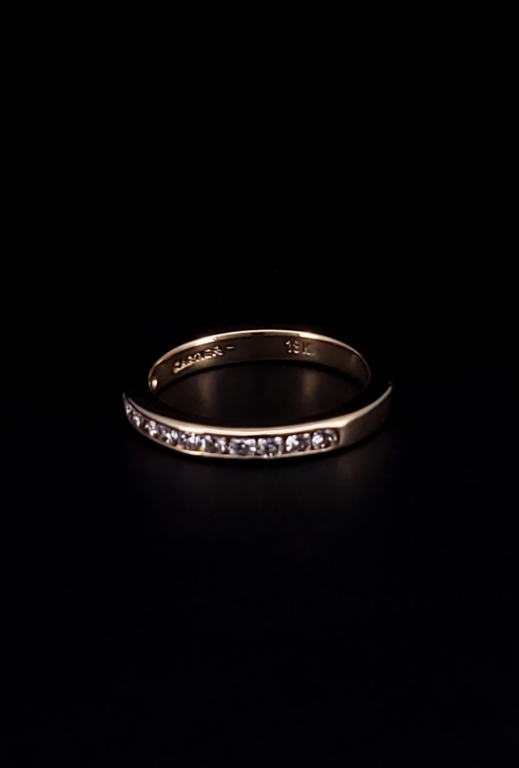 CARTIER 18K YELLOW GOLD DIAMOND BAND
*Includes original Cartier ring box.

Condition: Like-new, mint condition
Size: 4.5
Material: 18k yellow gold
Thickness: 2.5mm
Diamonds: VVS E-F, 0.30ct
Diamond Size: 1.5mm
Weight: 3.2 grams