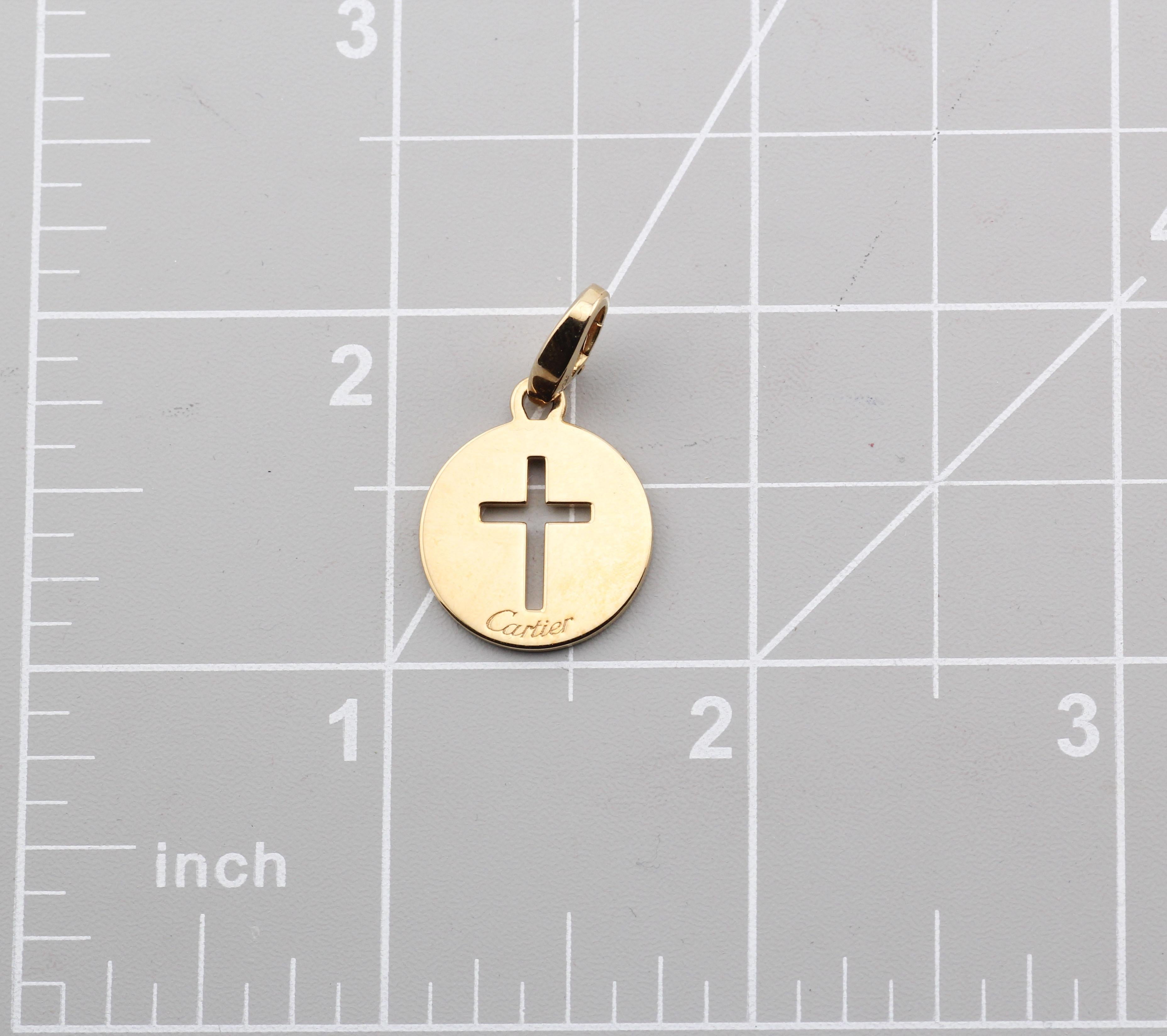 Cartier 18K Yellow Gold Cross Charm Pendant In Good Condition In Simpsonville, SC