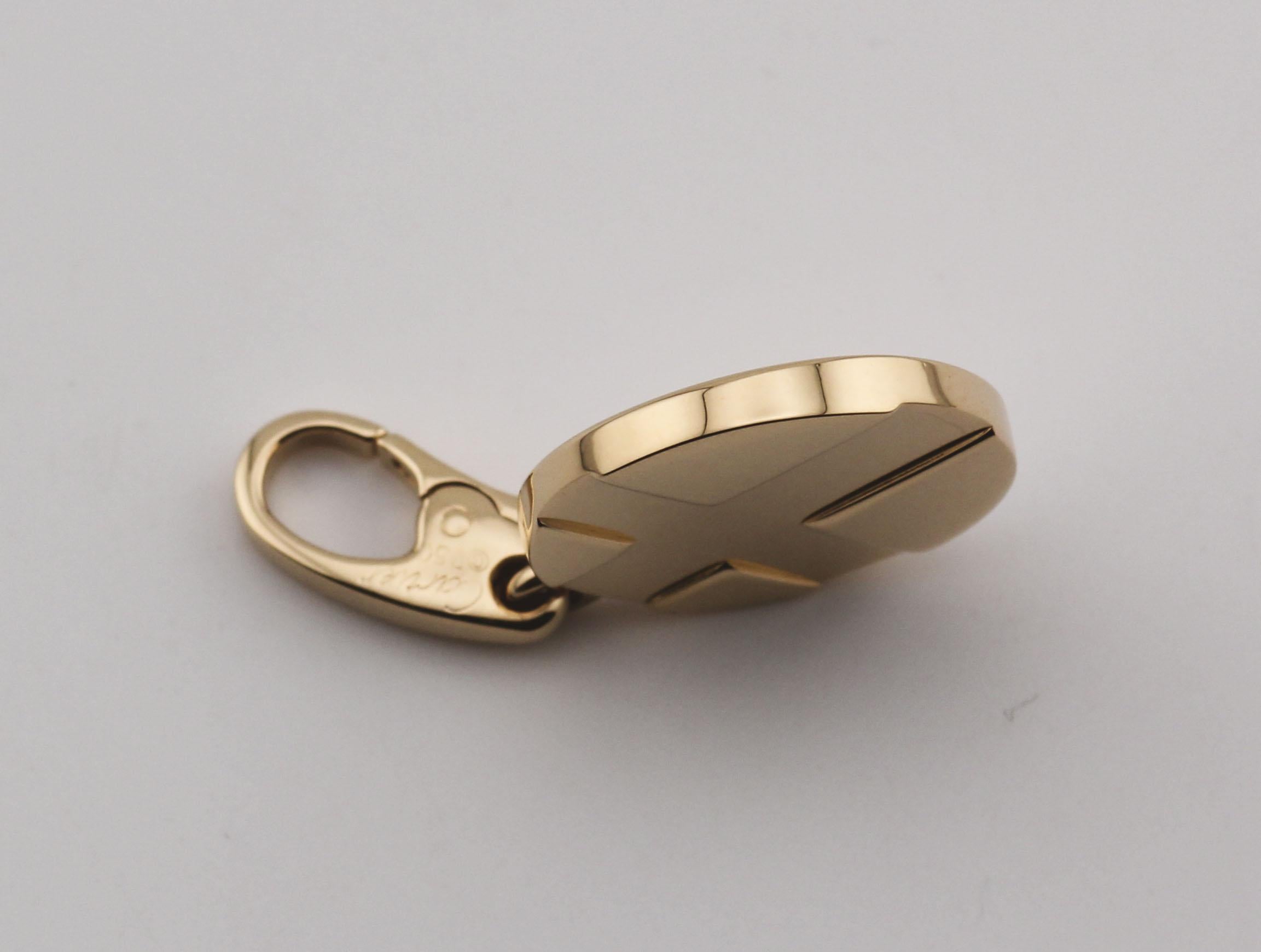 Cartier 18K Yellow Gold Cross Charm Pendant In Good Condition In Simpsonville, SC