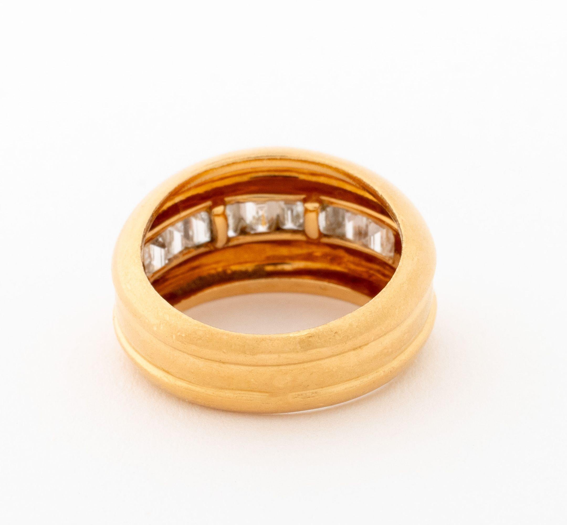 Bague en or jaune 18K avec diamant de Cartier Bon état - En vente à Queens, NY