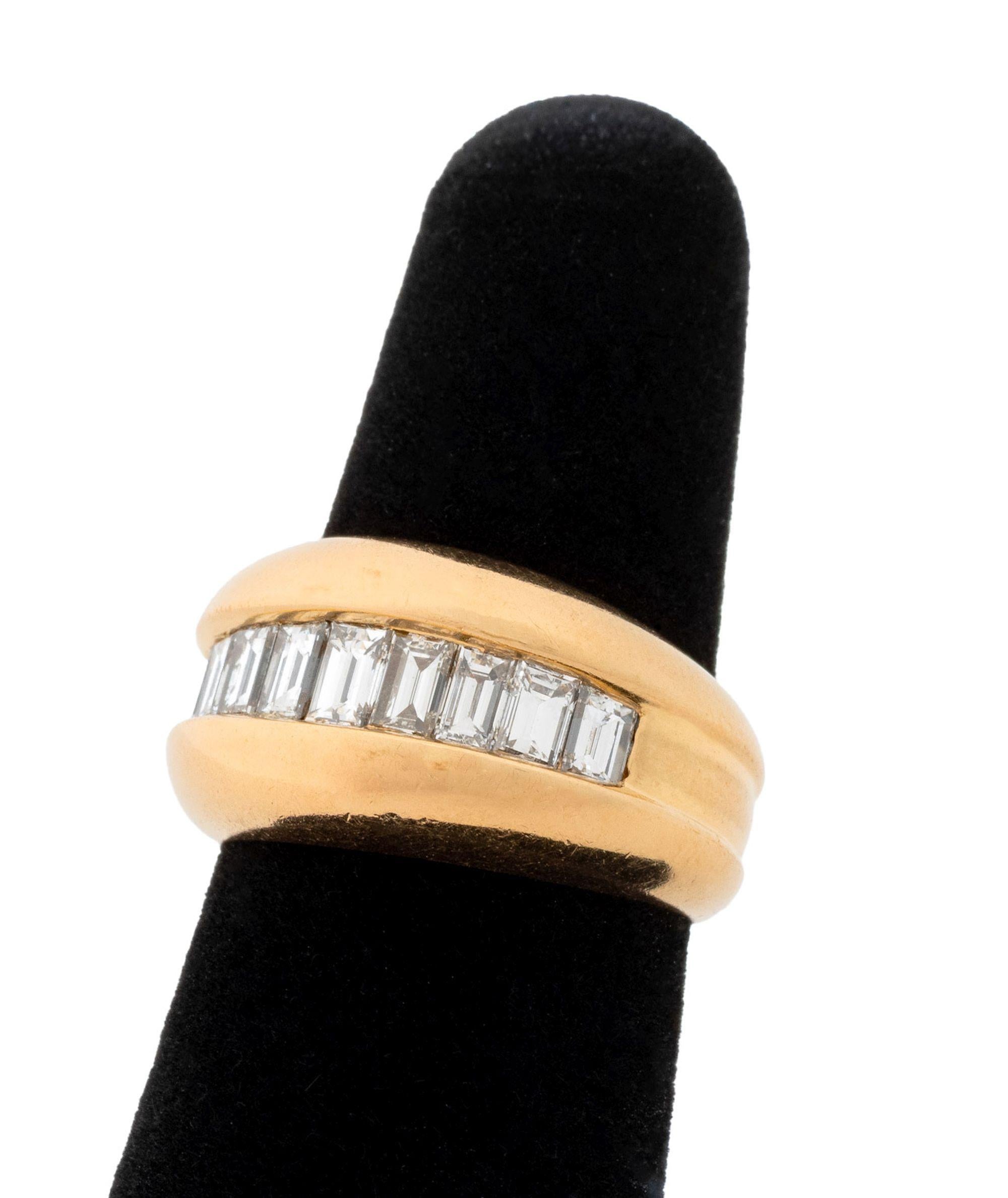 Bague en or jaune 18K avec diamant de Cartier en vente 2