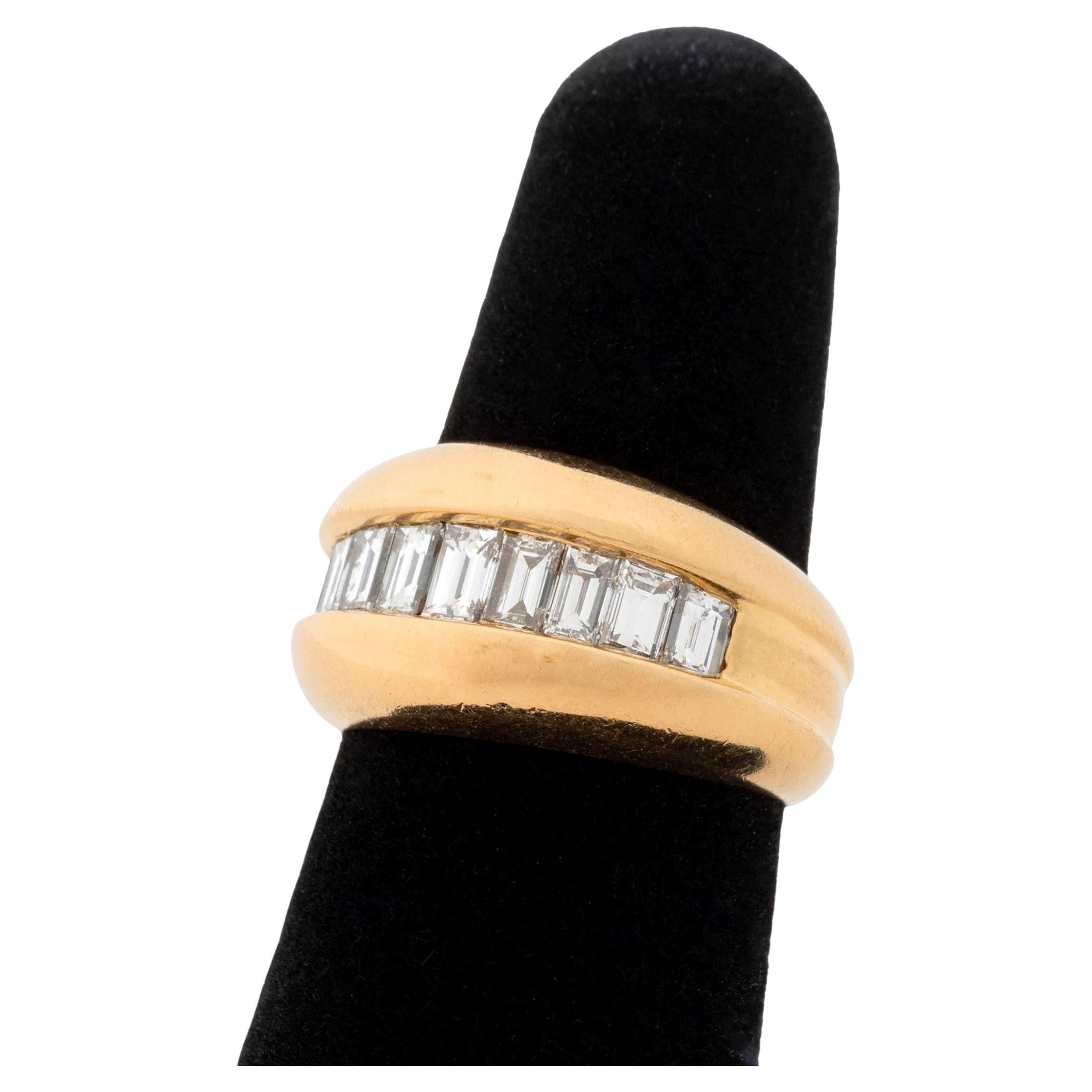Bague en or jaune 18K avec diamant de Cartier en vente