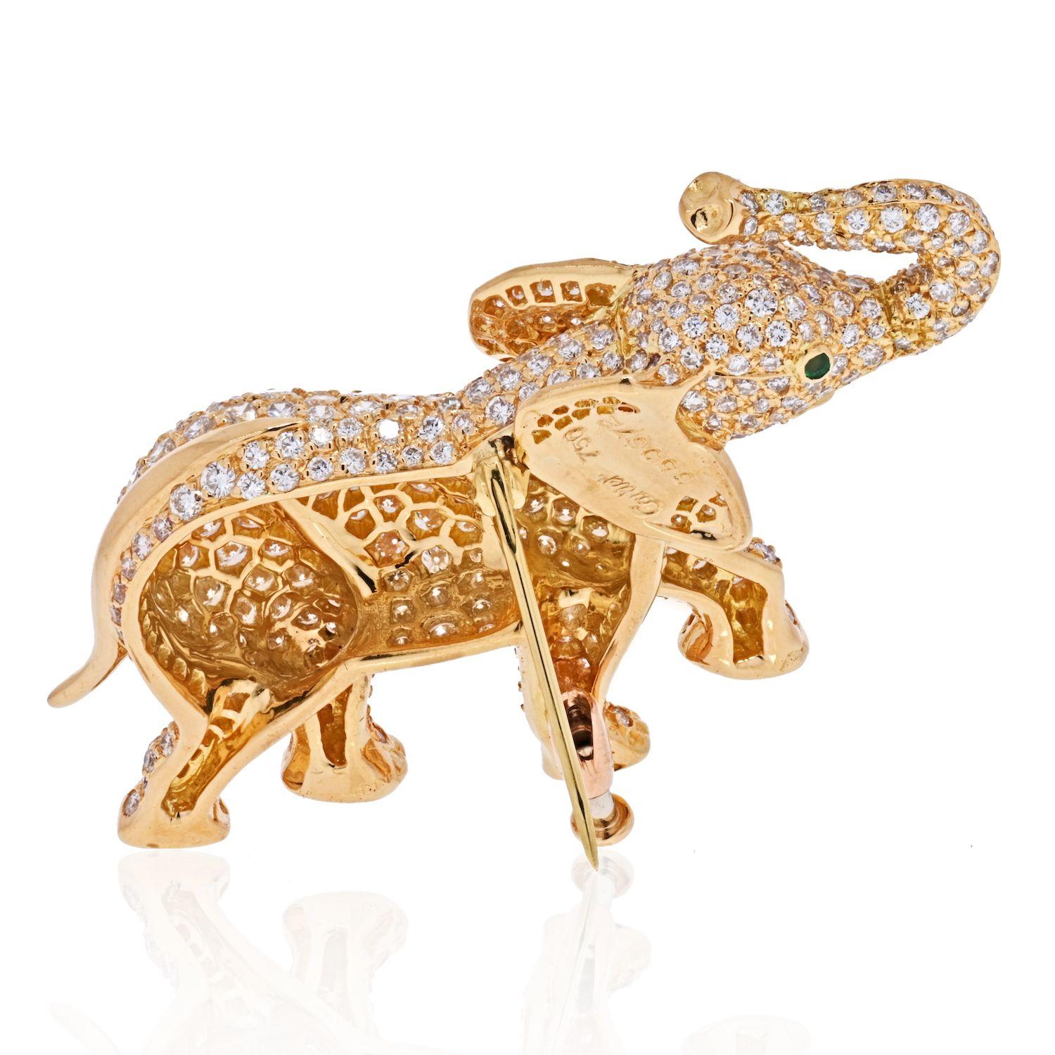 Moderne Cartier Broche éléphant en or jaune 18 carats avec diamants en vente