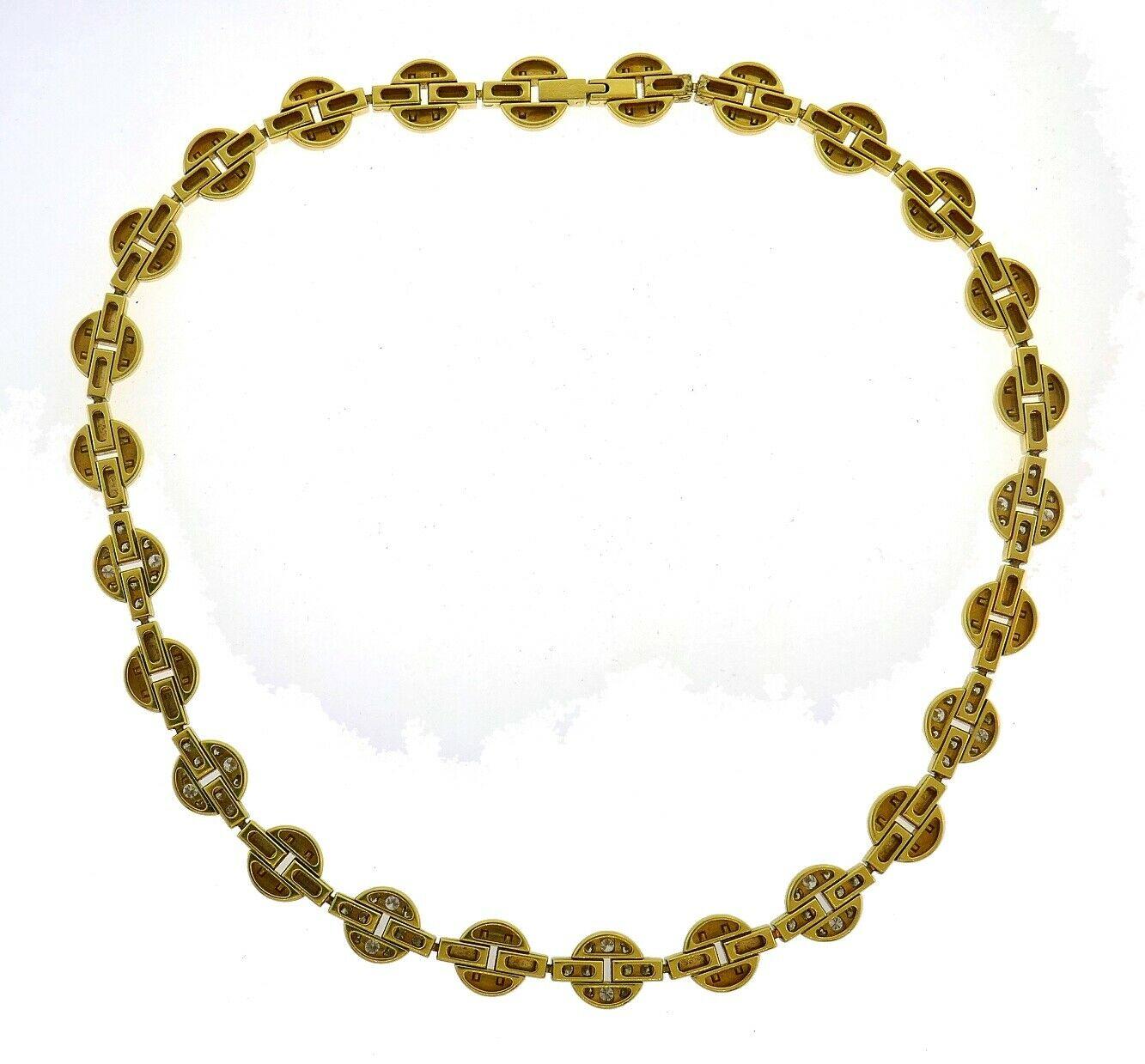 Cartier Himalia 18k Yellow Gold & Diamond Choker Necklace



Here is your chance to purchase a beautiful and highly collectible designer choker necklace. Truly a great piece at a great price! 



CARTIER Himalia 18 karat Yellow Gold Diamond