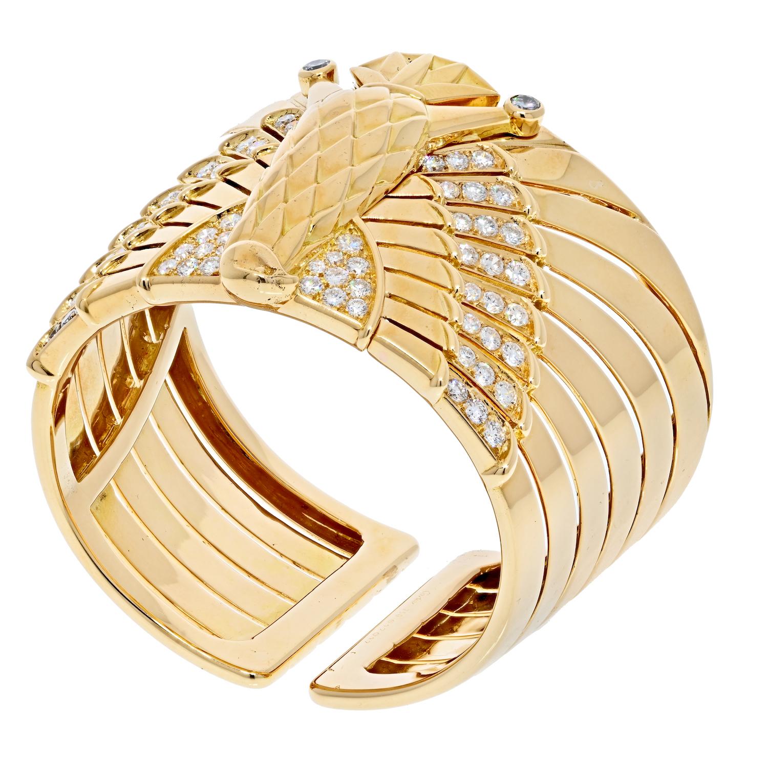Cartier 18K Yellow Gold Egyptian Horus Falcon Bracelet For Sale 1