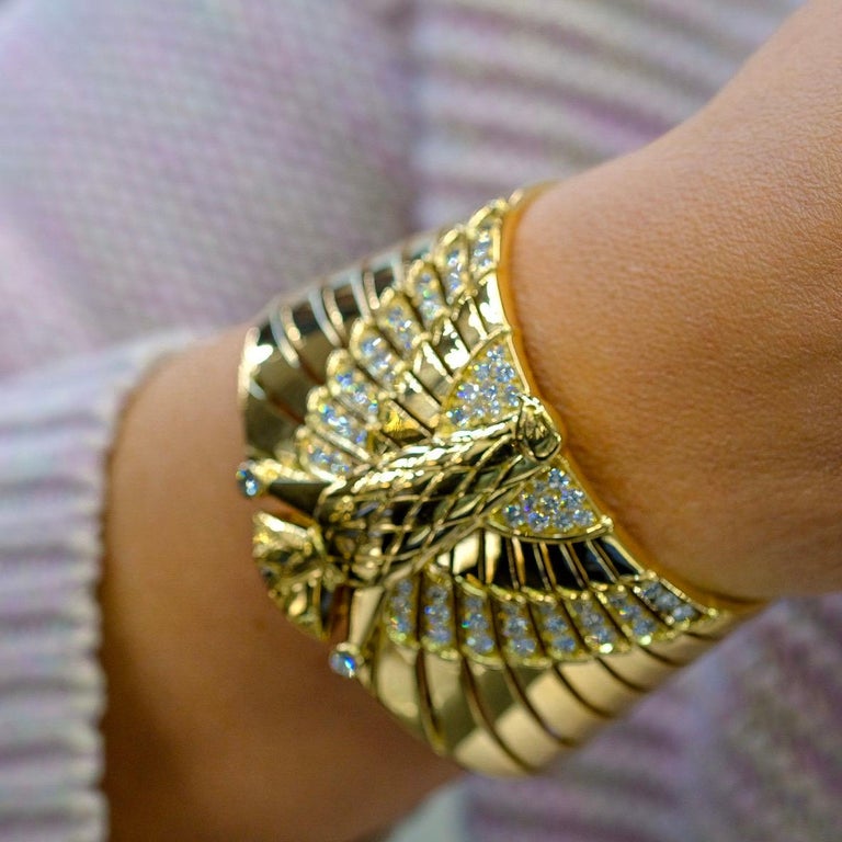 Cartier 18K Yellow Gold Egyptian Horus Falcon Bracelet In Excellent Condition For Sale In New York, NY
