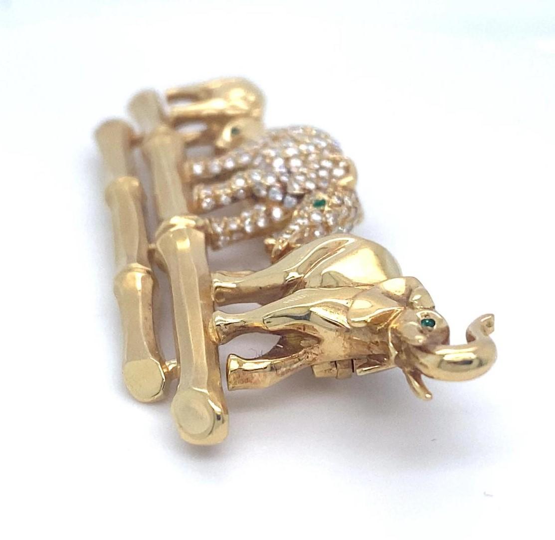 Cartier 18k Yellow Gold Elephant Family Brooch with Emerald & Diamond Accents For Sale 2