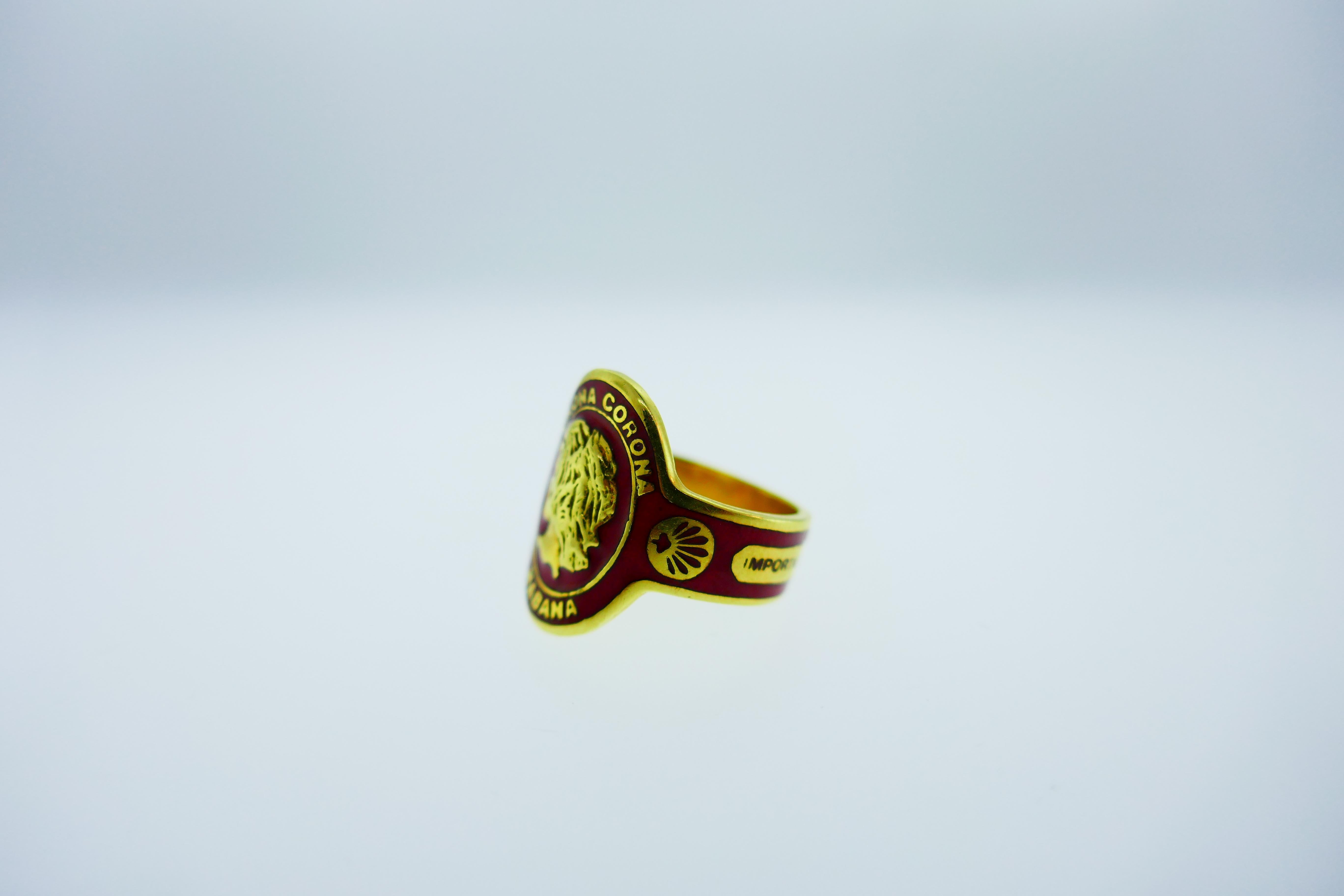 Here is your chance to purchase a beautiful and highly collectible designer ring.  Truly a great piece at a great price! 

Weight: 5.9 grams 

Dimensions: 3/4