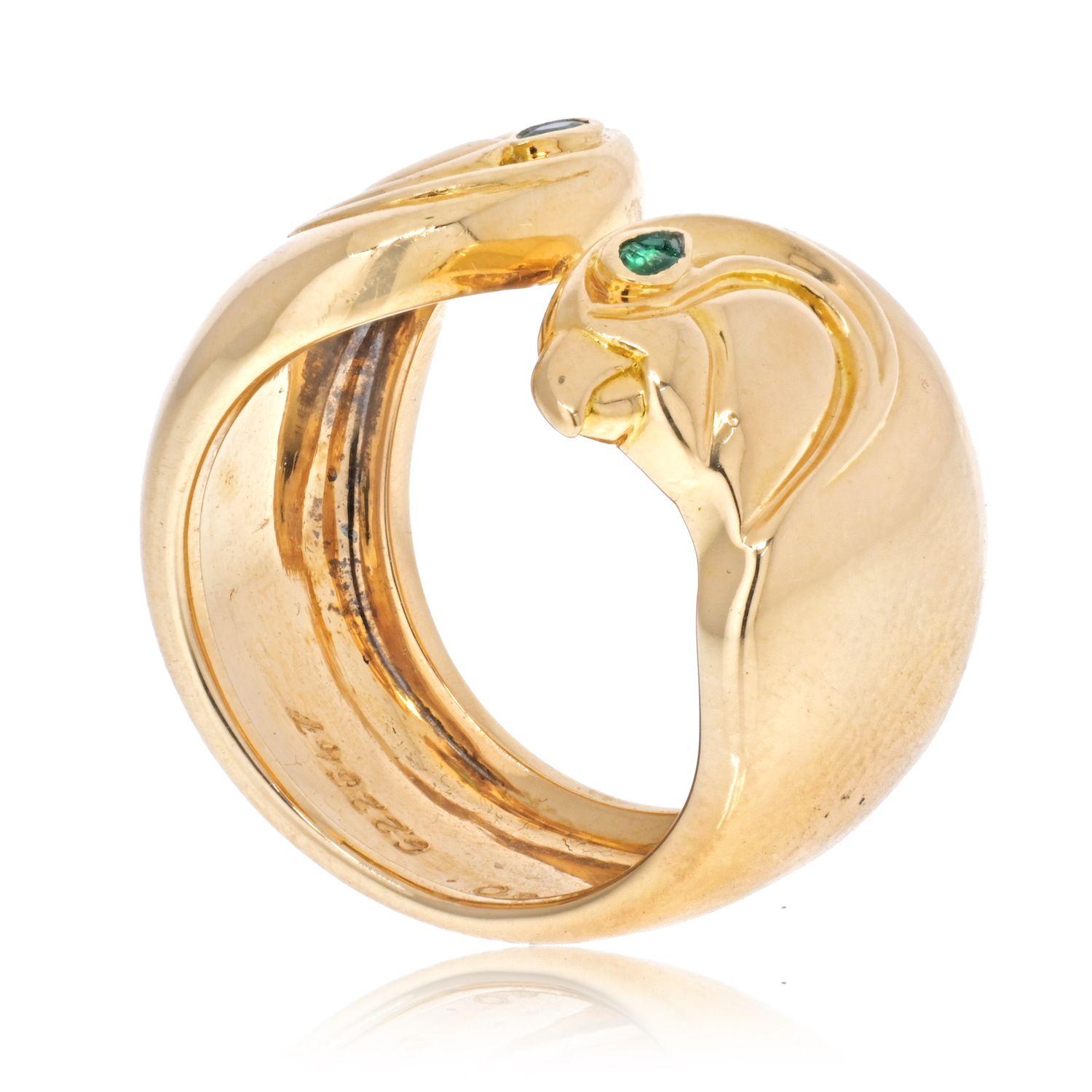 Cartier: Anoubois-Ring mit Falcon-Kopf, 18 Karat Gelbgold (Moderne)