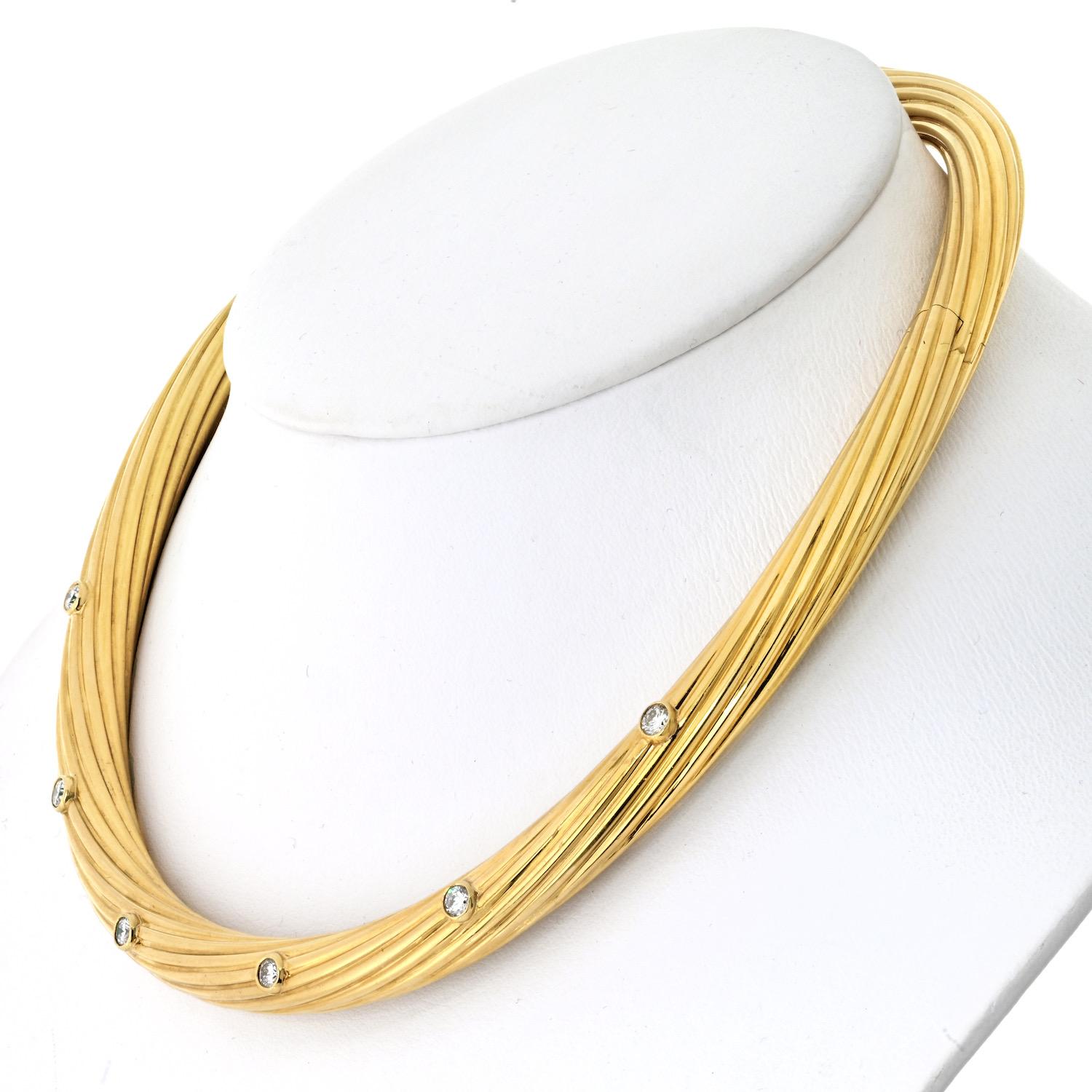 Cartier 18K Yellow Gold Fluted Twist Diamond Choker Necklace In Excellent Condition For Sale In New York, NY