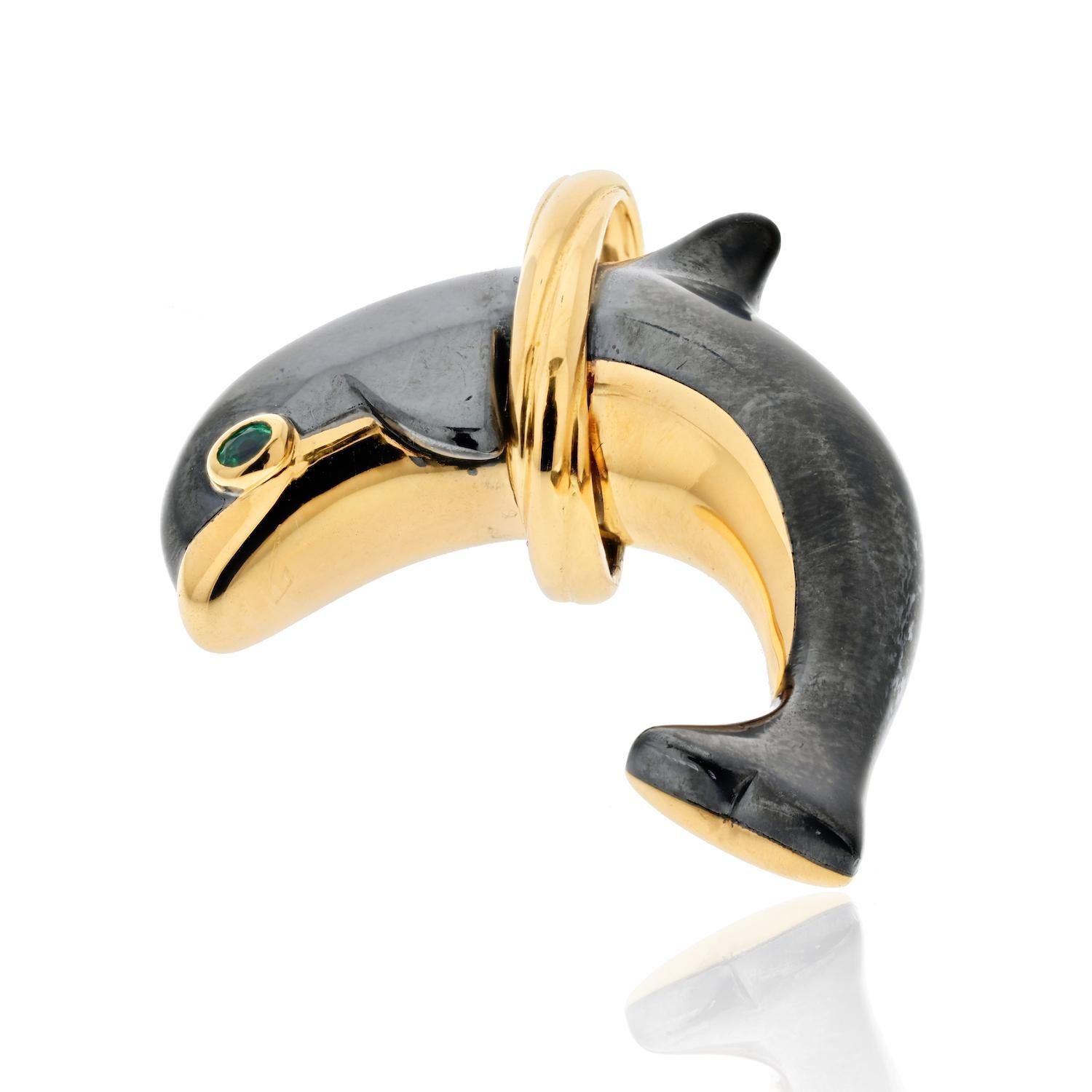Cartier 18 Karat Gelbgold Hämatit Delphin Spartacus Kette Anhänger im Angebot 10