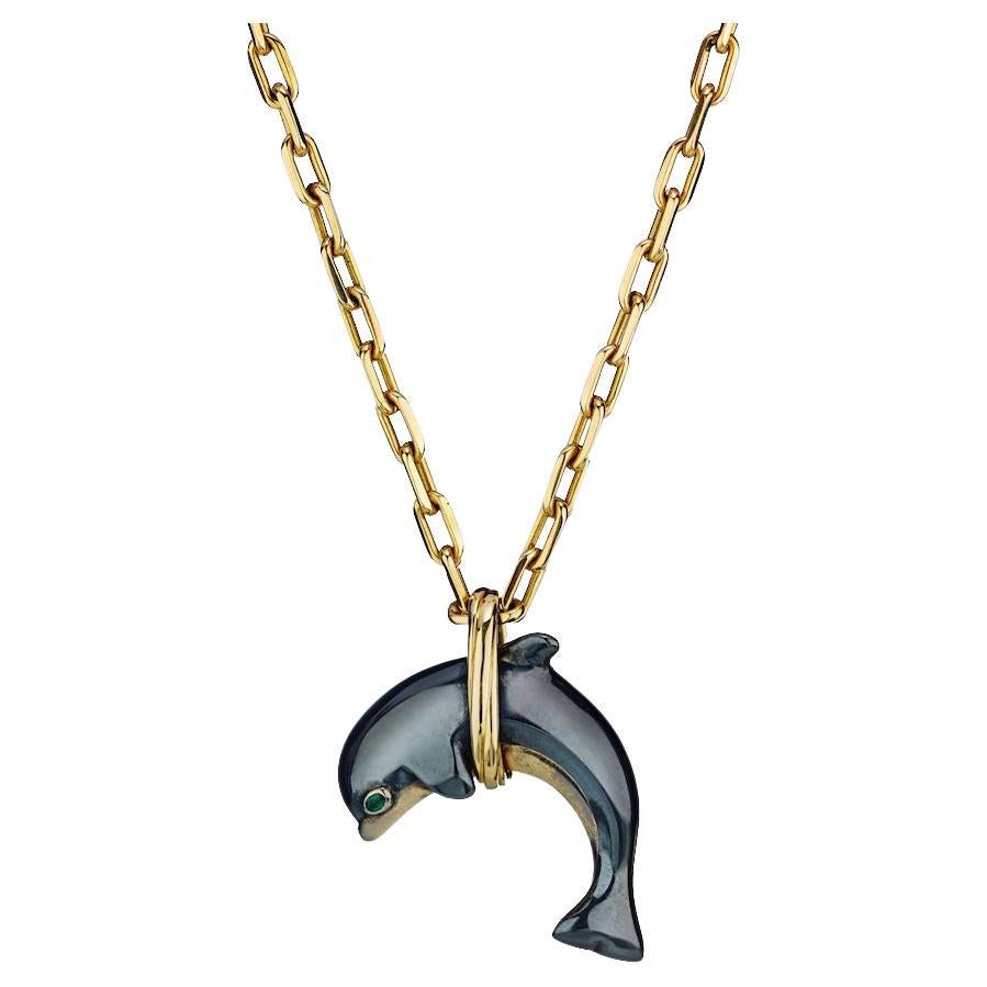Cartier 18k Yellow Gold Hematite Dolphin Spartacus Chain Pendant For Sale