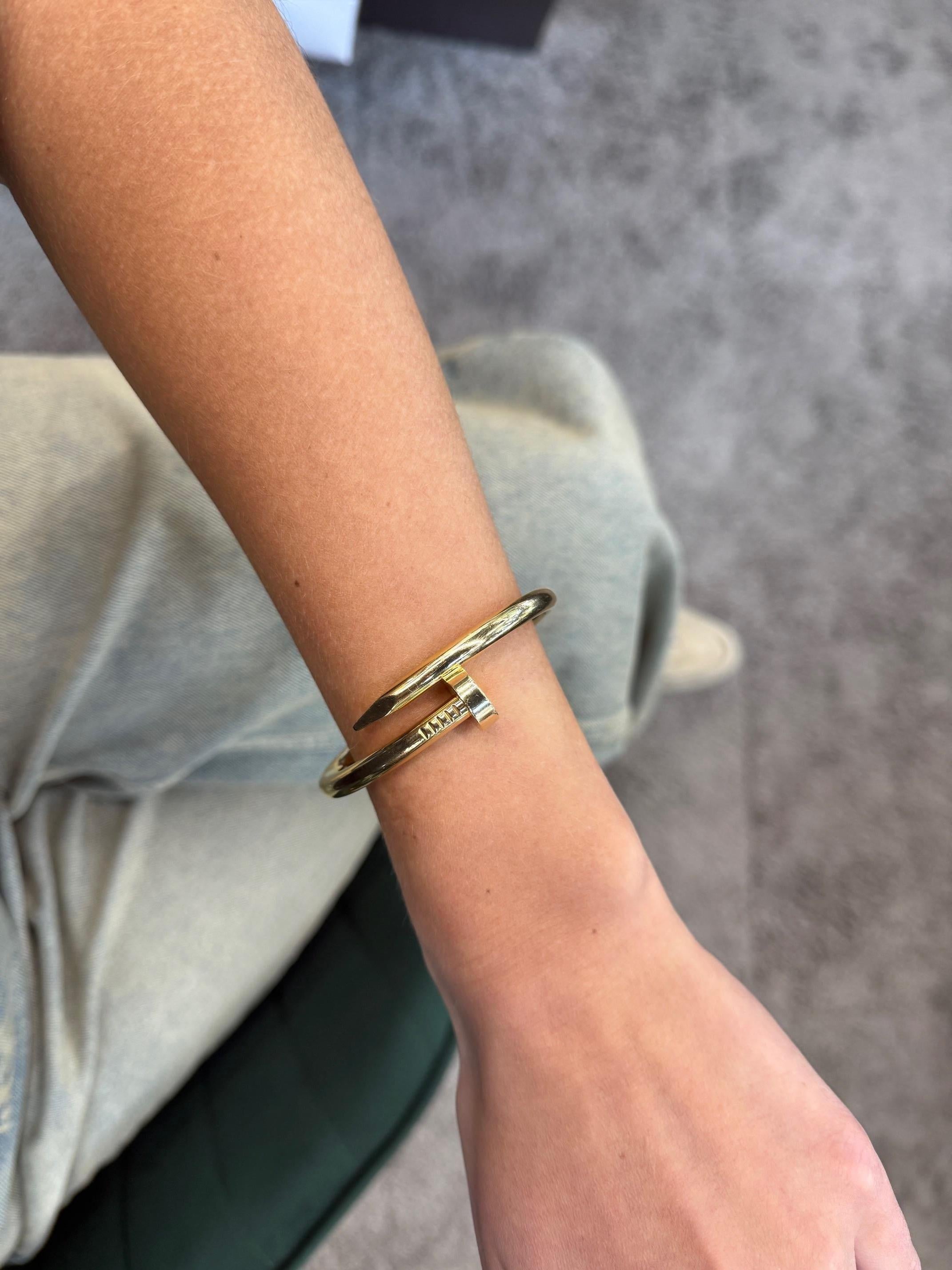 Cartier, grand bracelet modèle Juste Un Clou en or jaune 18 carats, taille 17 Unisexe en vente