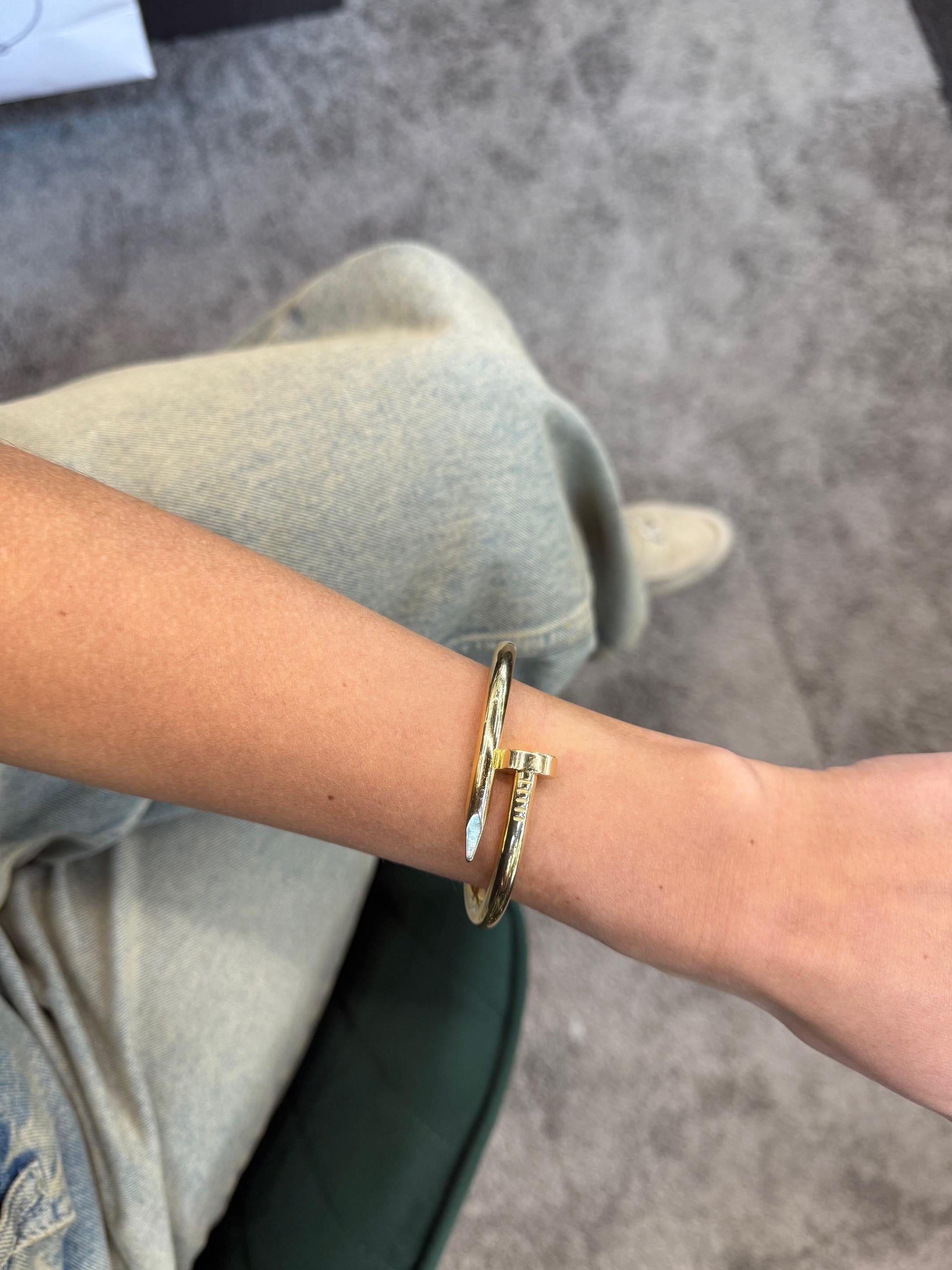 Cartier, grand bracelet modèle Juste Un Clou en or jaune 18 carats, taille 17 en vente 1