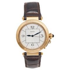 Cartier 18k Yellow Gold Leather Pasha Jumbo W3018651 Men's Wristwatch 42 mm