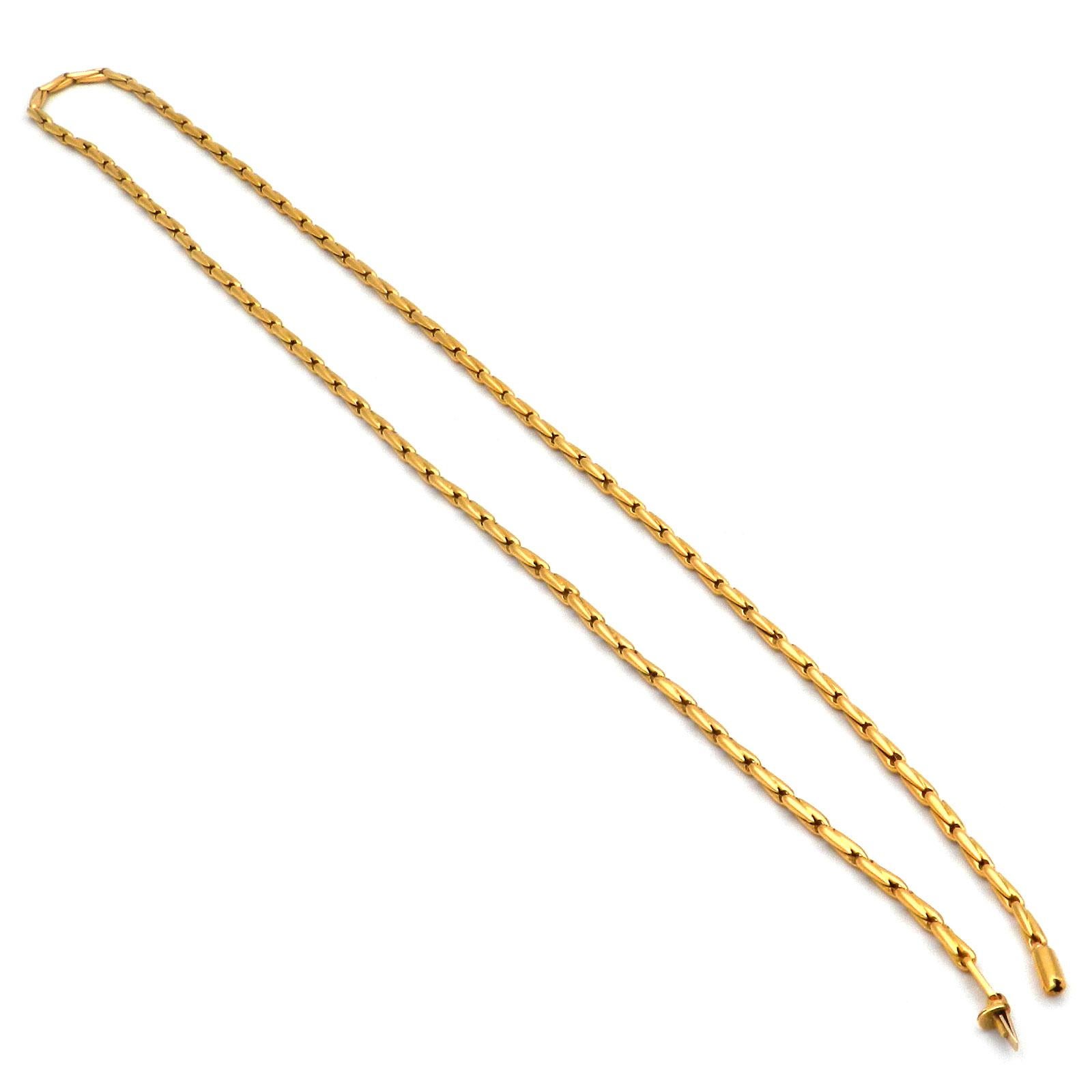 Cartier 18K Yellow Gold Long Chain Necklace In Good Condition In Goettingen, DE