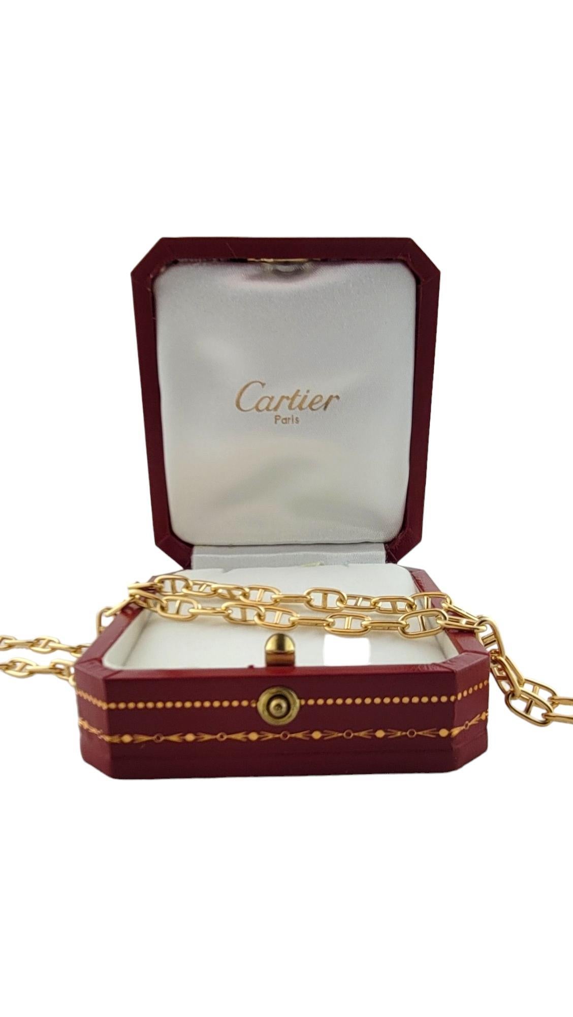 Cartier 18K Yellow Gold Mariner Chain With Box

Exquisite Cartier mariner chain in 18 karat yellow gold with Cartier box. 

**Spring ring appears to have been replaced.**

Hallmark: Cartier 211278 750

Weight: 27.45 g/ 17.65 dwt.

Chain Length: 17.5