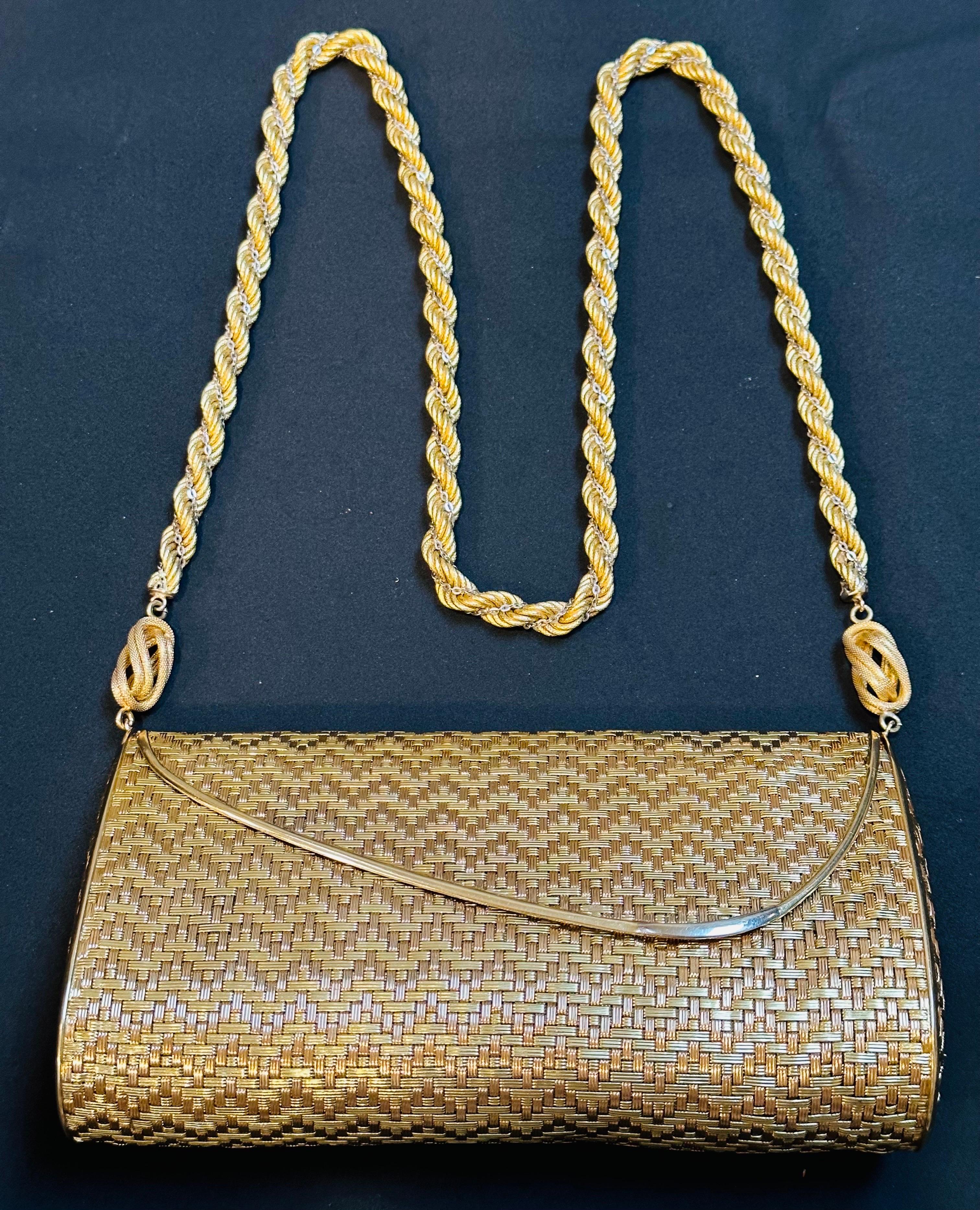 Cartier 18k Yellow Gold Mesh Purse Handbag with Shoulder Chain Rare 401 Gm For Sale 3