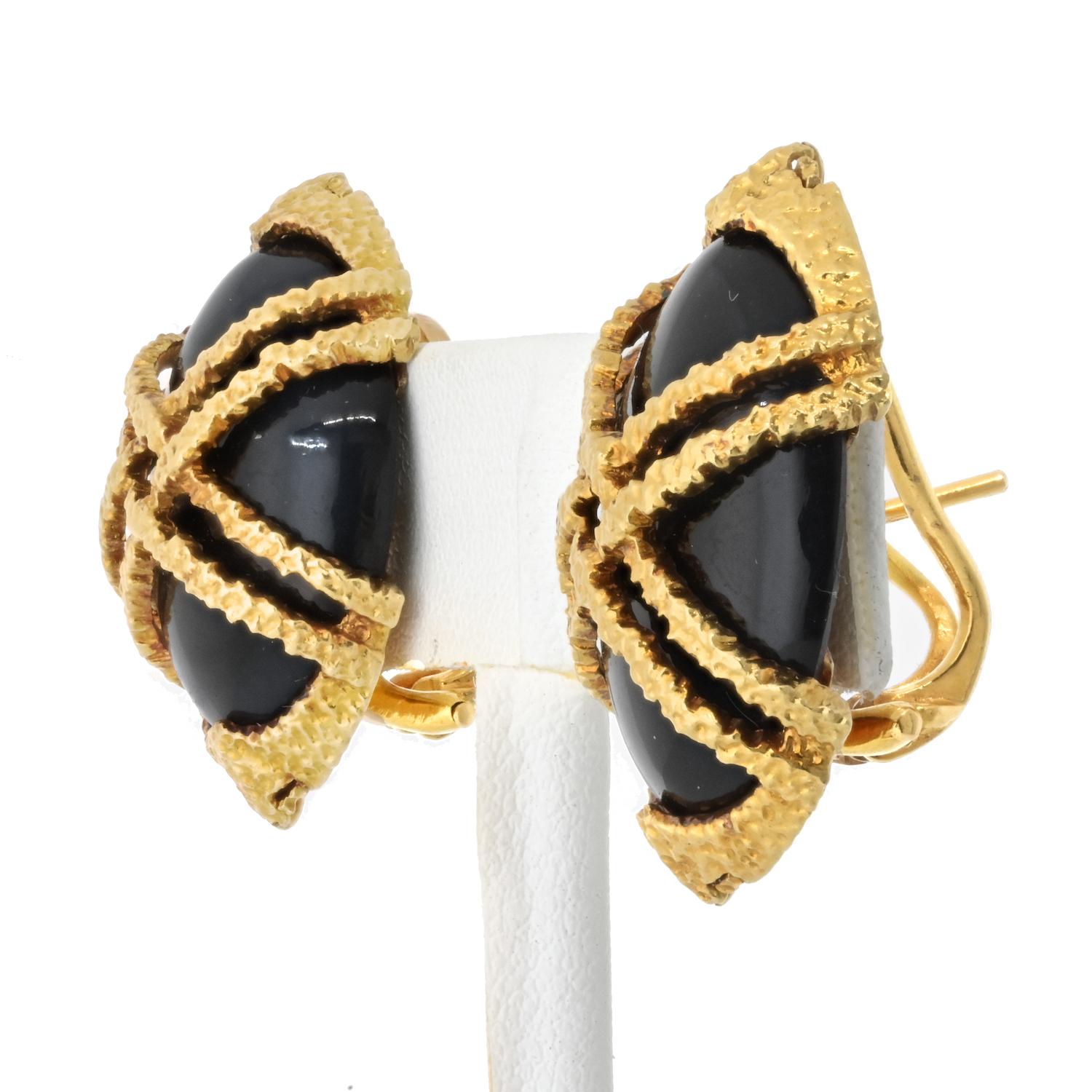 Modern Cartier 18K Yellow Gold Oval Cabochon Cut Jade Earrings  For Sale