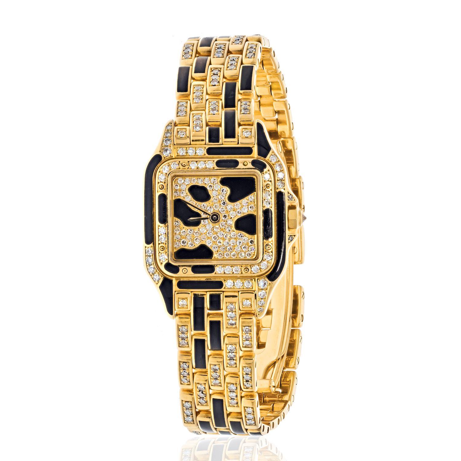 Cartier 18K Yellow Gold Panthere Maillon Black Lacquer Diamond Ladies Watch.
Cartier Yellow Gold Black Enamel Panther Midsize Watch - Quartz. 18K Yellow gold with diamond bezel and black enamel ( 27 x 38 mm ) Crown with diamond accents. Diamond and