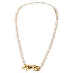 Collar Cartier Panthere de Oro Amarillo de 18 K sobre un Hilo de Perlas
