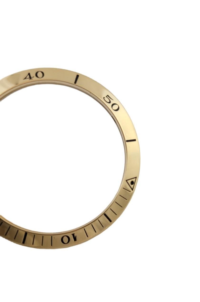 Cartier 18 Karat Gelbgold Pasha Uhr Factory Lünette 38 mm  #17230 im Zustand „Hervorragend“ in Washington Depot, CT