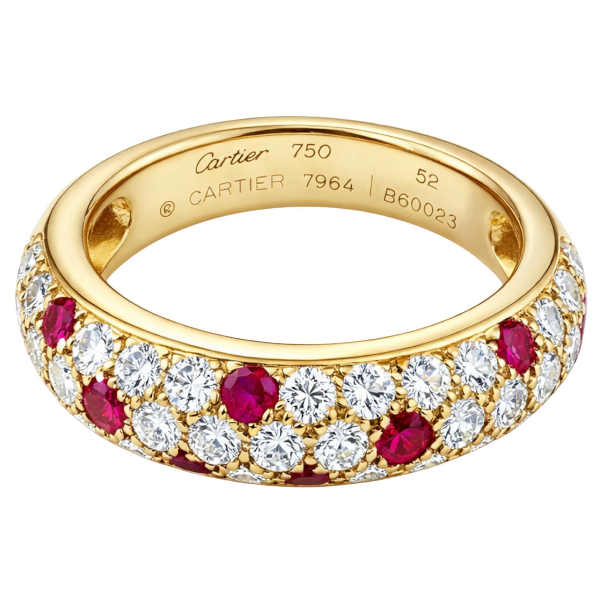Cartier 18K Yellow Gold Pavé Diamond and Ruby Ring en vente