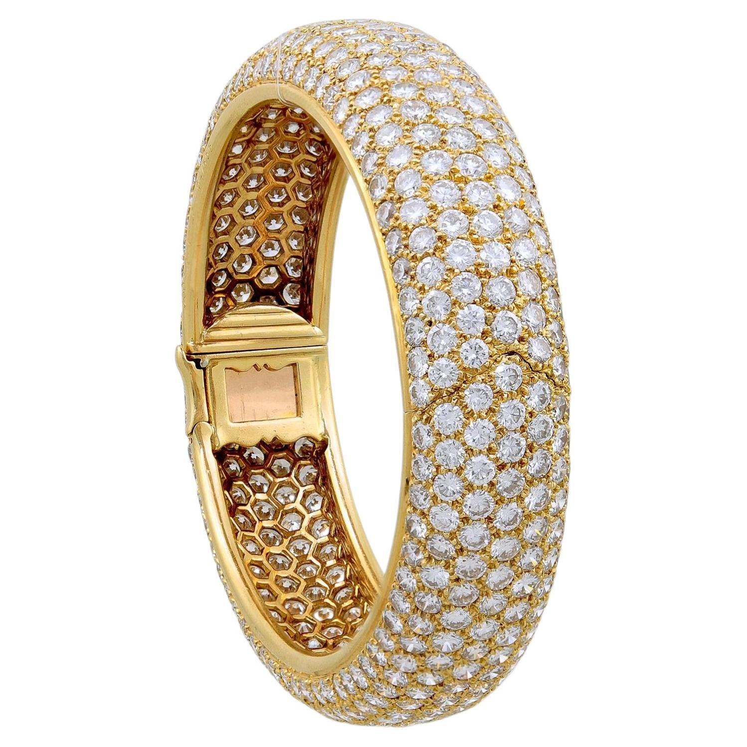CARTIER 18K Yellow Gold Pavé Diamond Bangle Bracelet