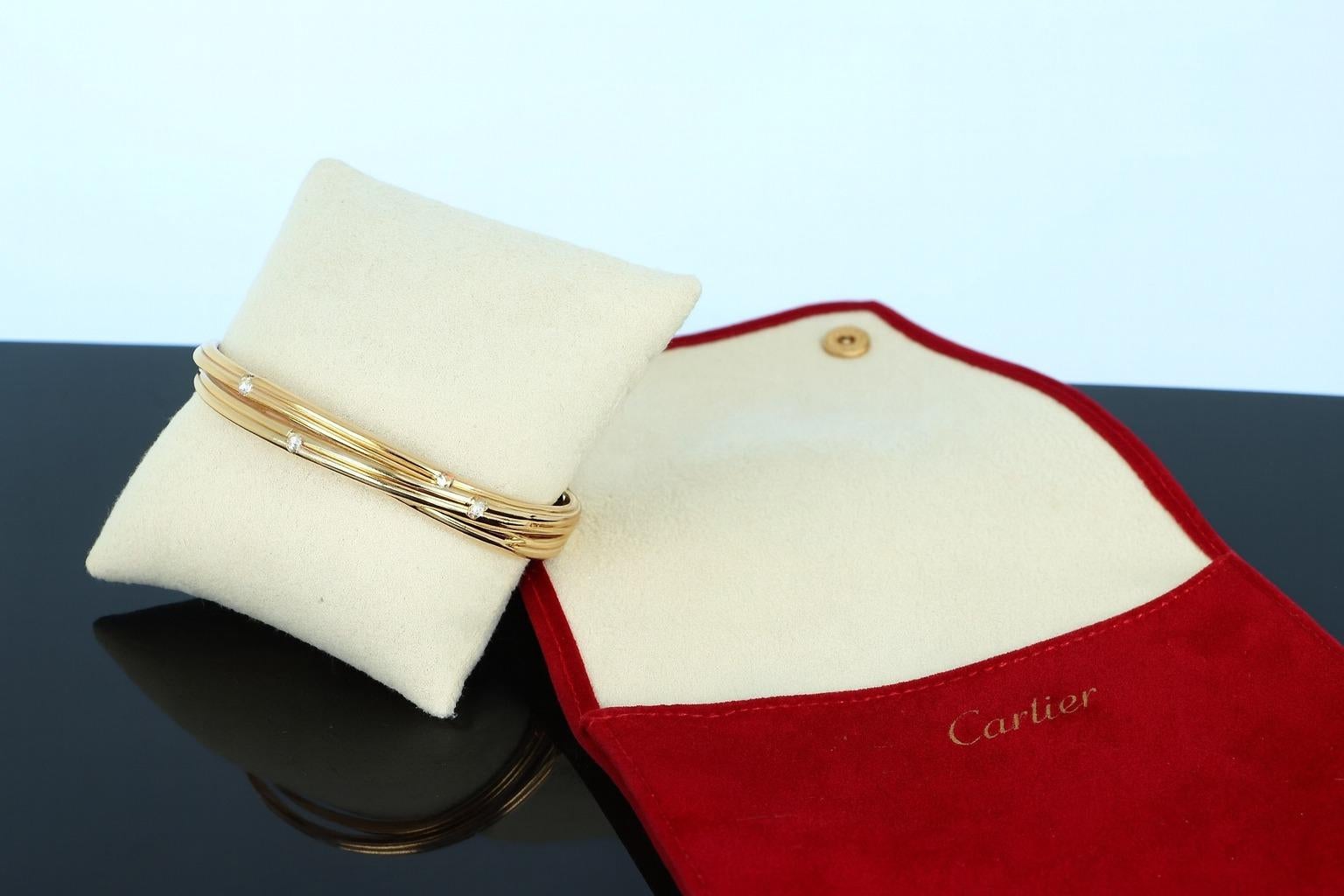 Cartier Oro Amarillo 18K Pulsera Constelación Trino Diamante Redondo Contemporáneo en venta