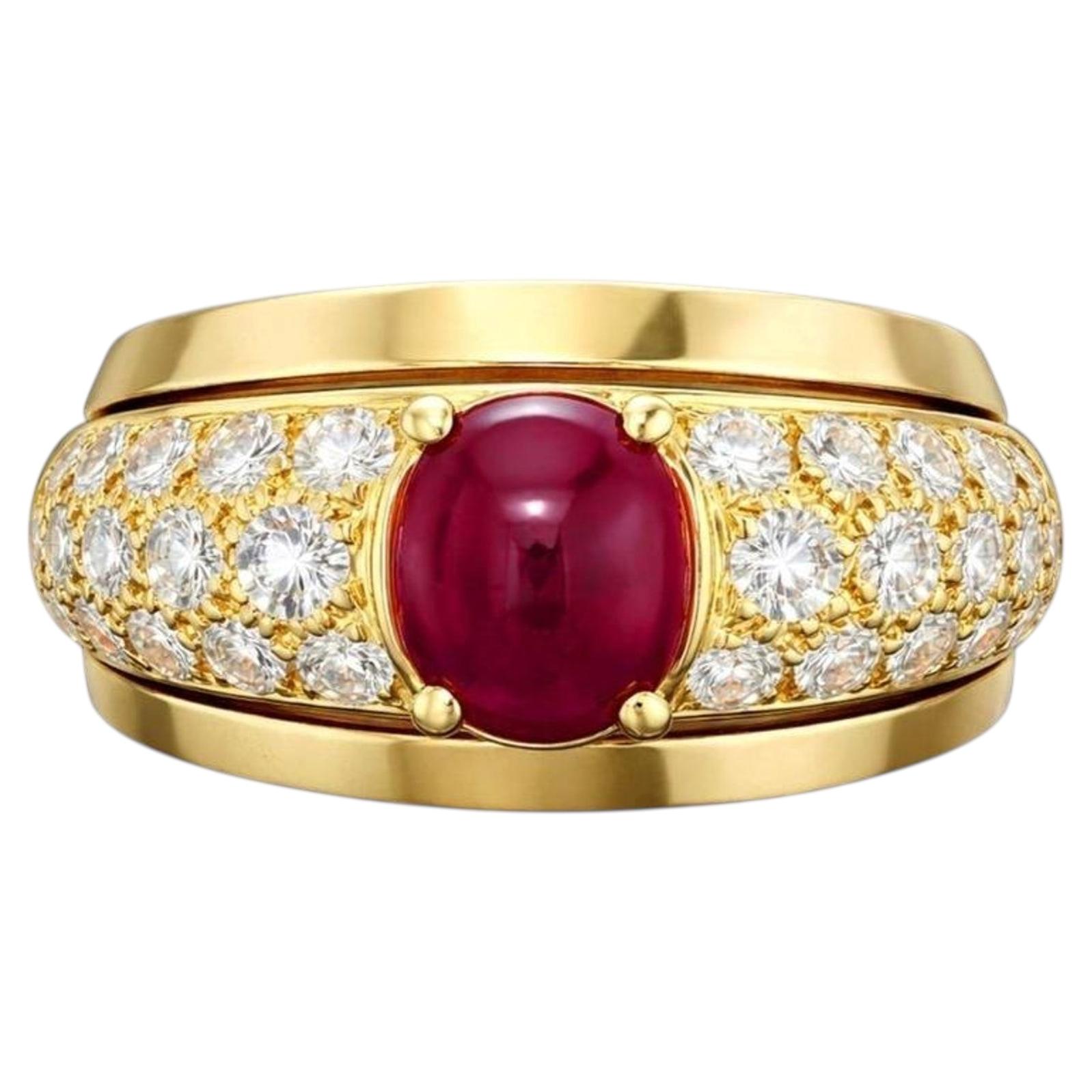 Cartier 18K Gelbgold Rubin Cabochon und Diamant Ring im Angebot