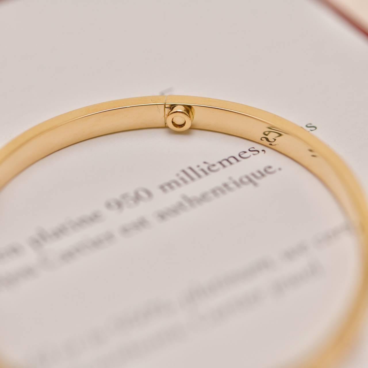 Bracelet petit modèle en or jaune 18K de Cartier Taille 17 en vente 2