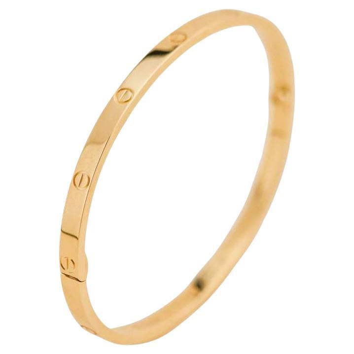 Bracelet petit modèle en or jaune 18K de Cartier Taille 17 en vente