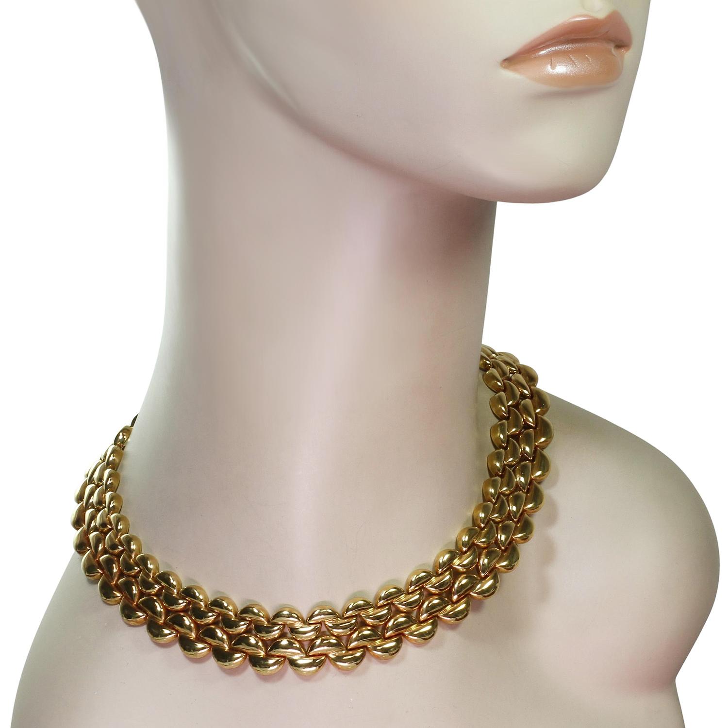 Cartier 18k Yellow Gold Vintage 1990s Collar Necklace  In Excellent Condition For Sale In New York, NY