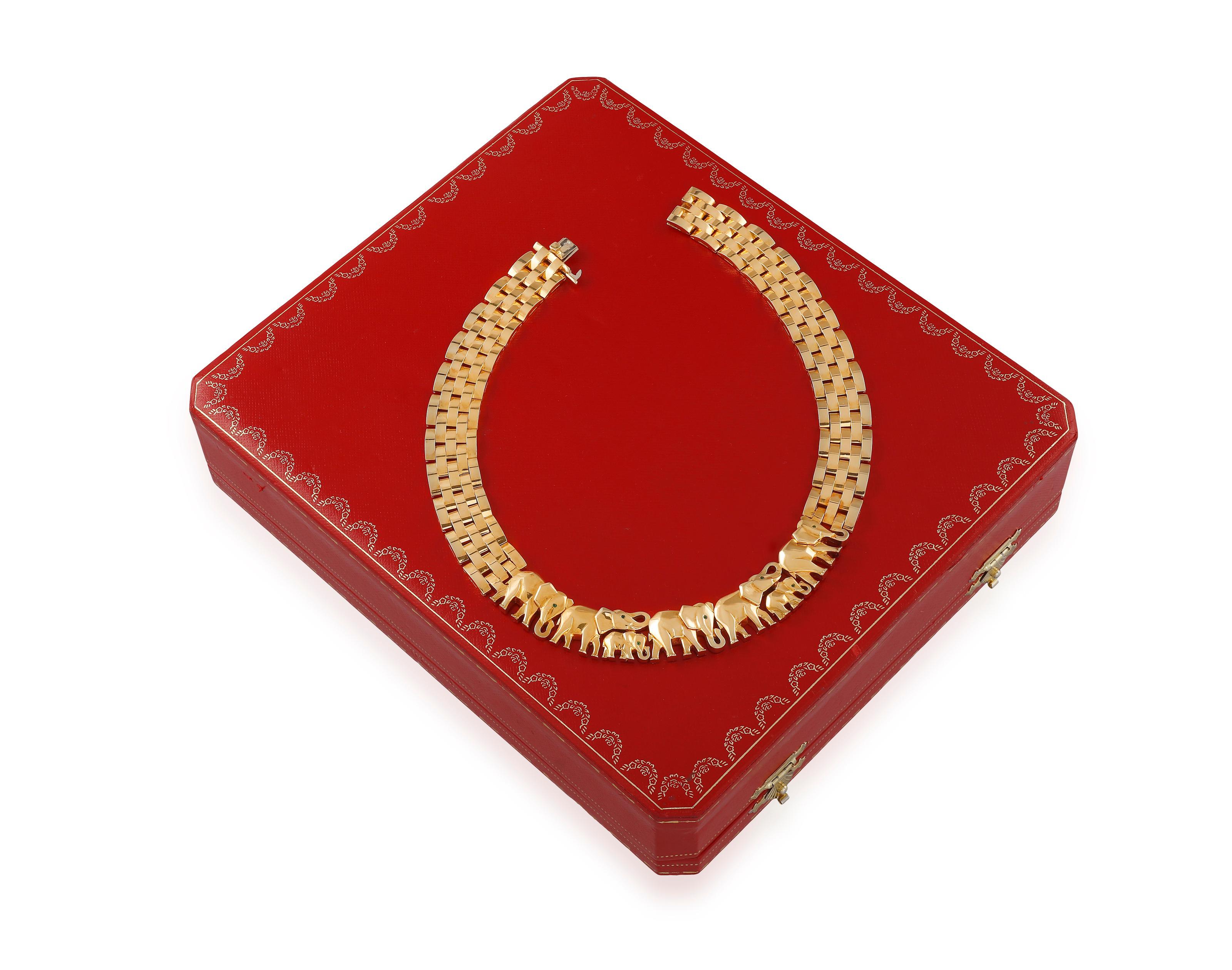 Cartier, collier maillon en or jaune 18 carats représentant un éléphant en marche 2