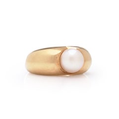 Cartier 18kt Gold Heart-Shaped Pearl Ring – Circa 1970s