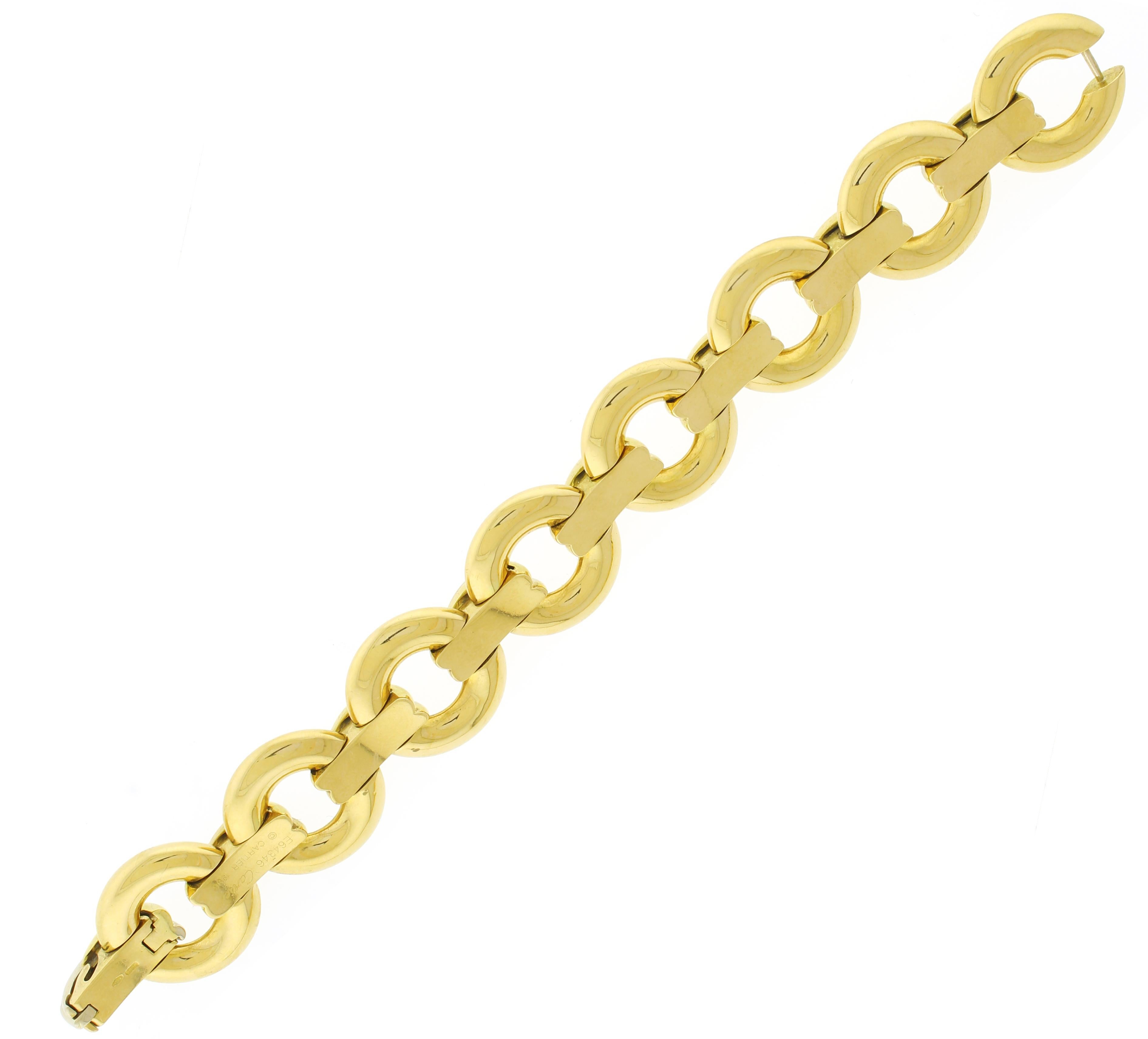 Women's Cartier 18kt Gold Trinity Round Link Bracelet For Sale